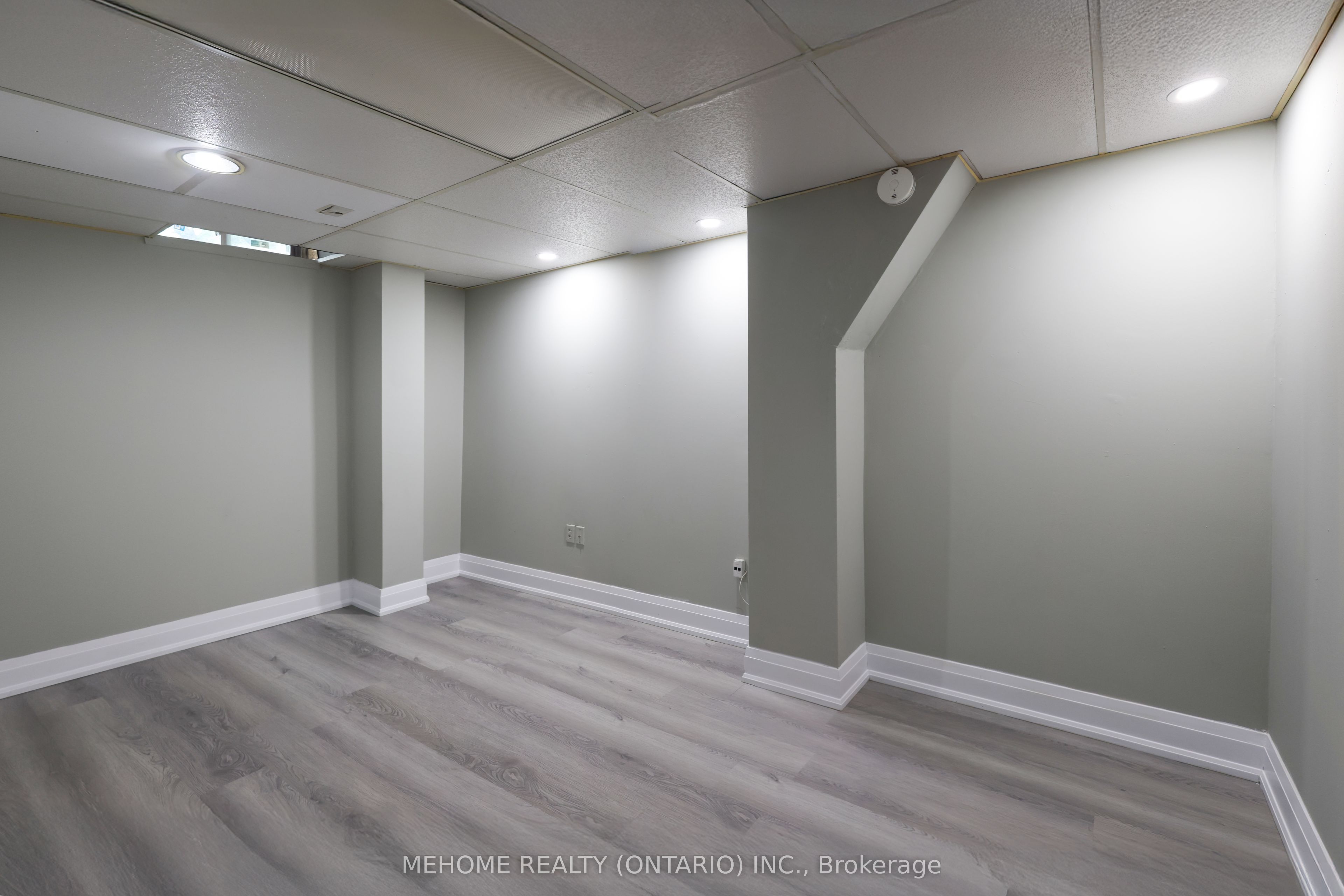 MLS #W12402682 image #7