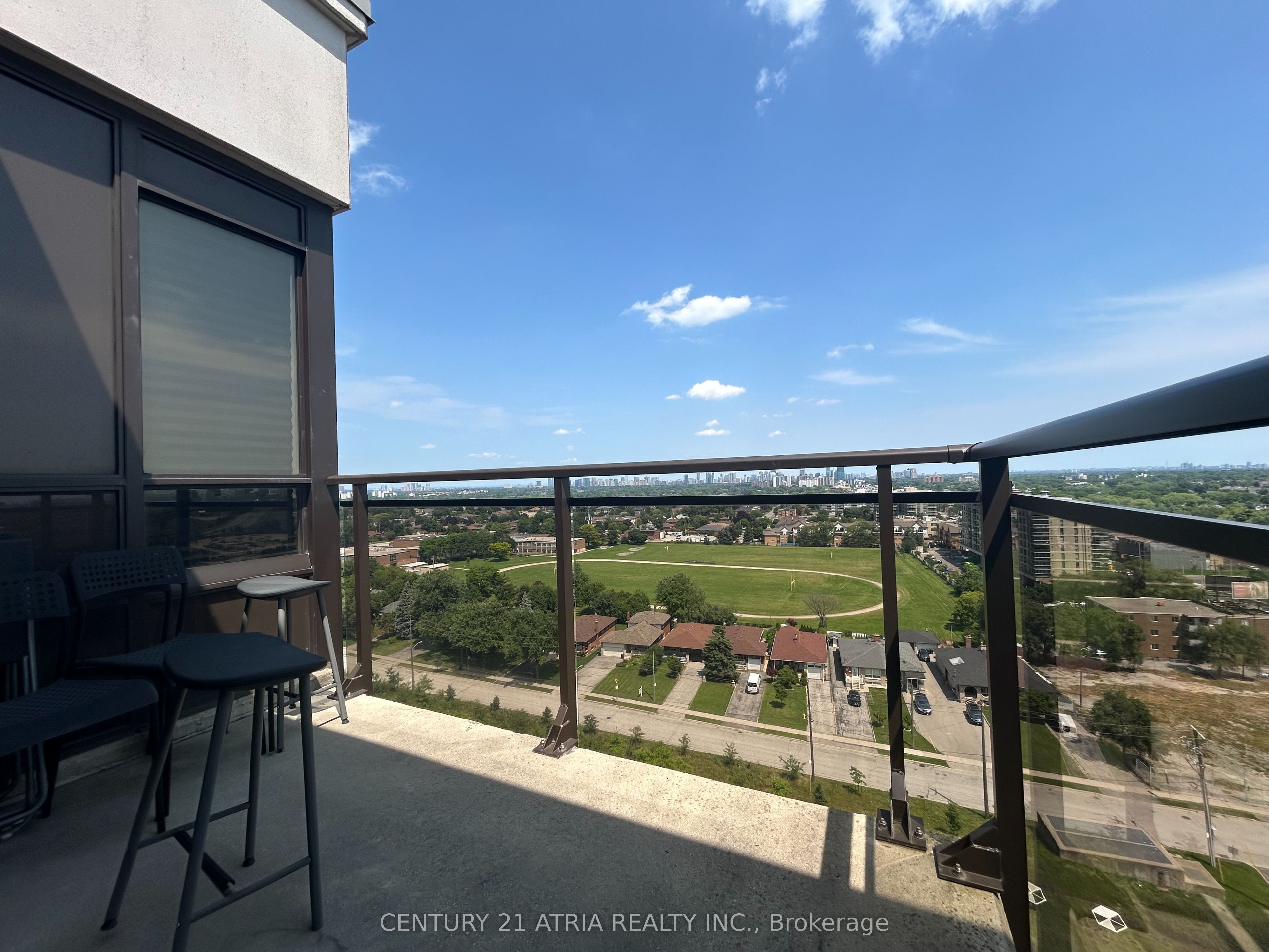 MLS #W12402725 image #4