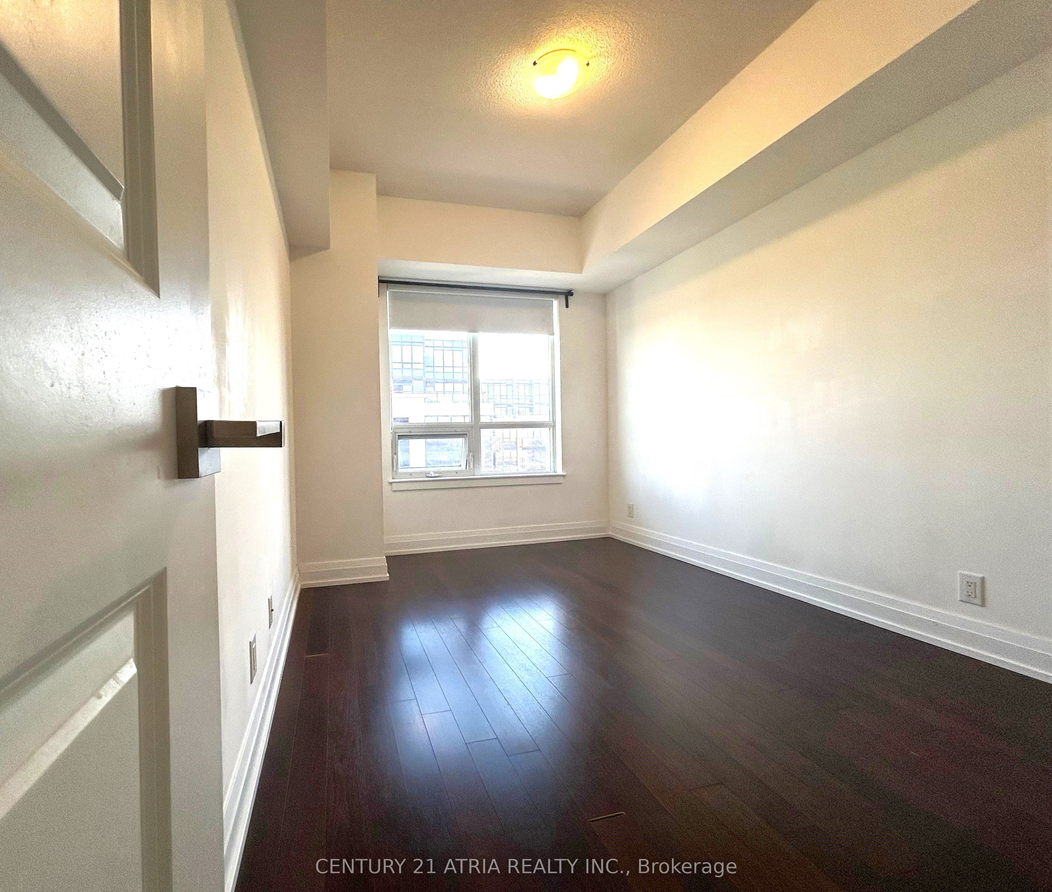 MLS #W12402725 image #9