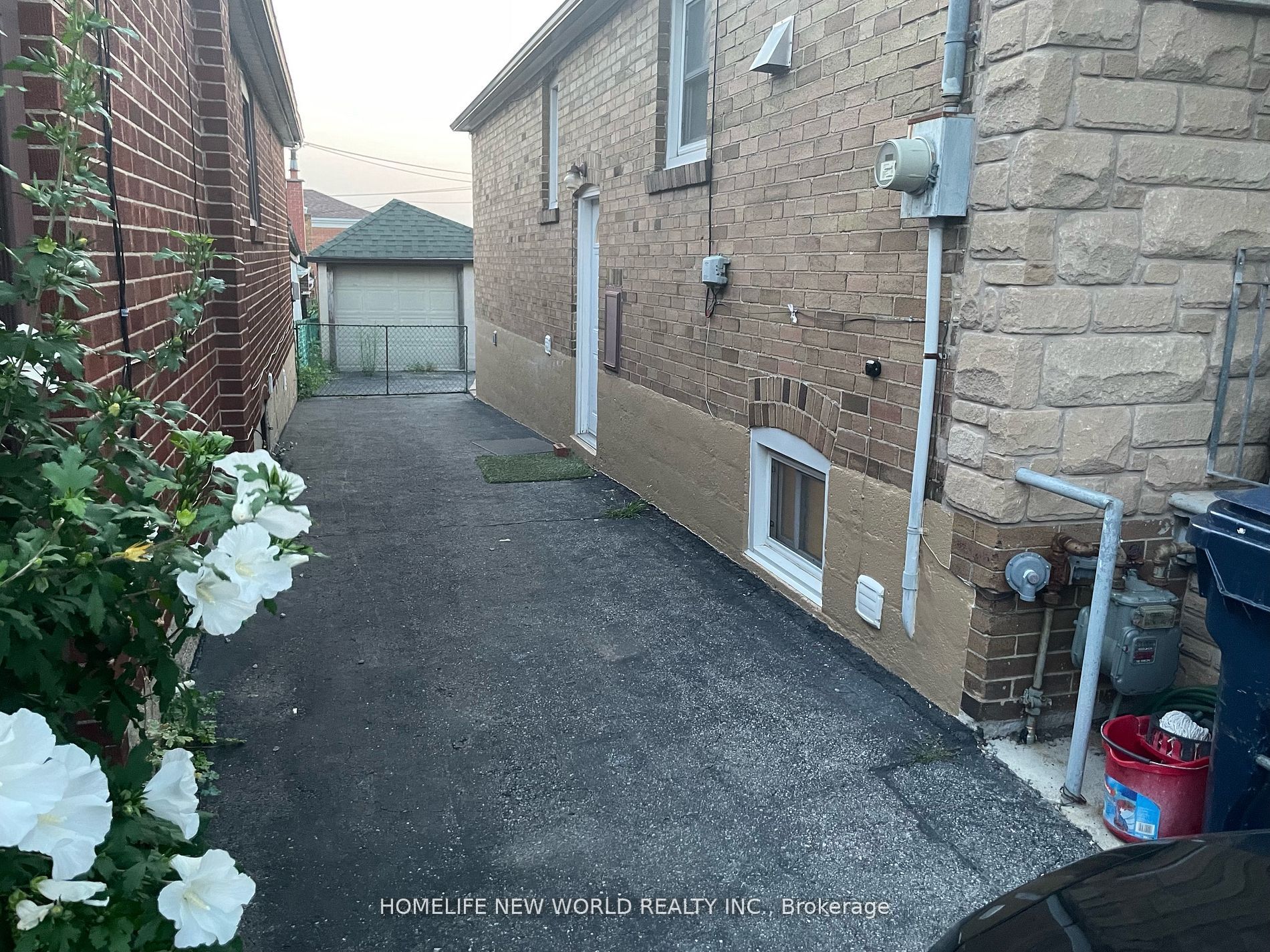 MLS #W12402726 image #10