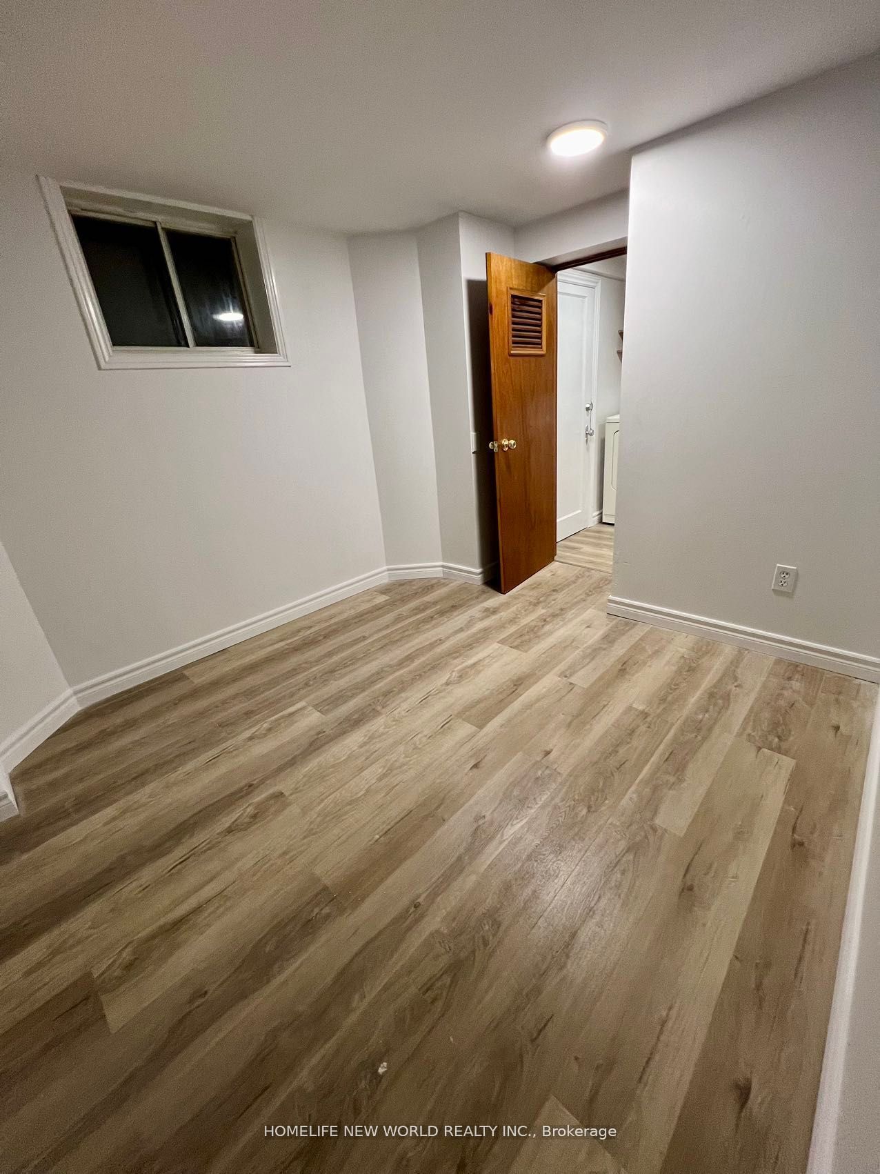 MLS #W12402726 image #4