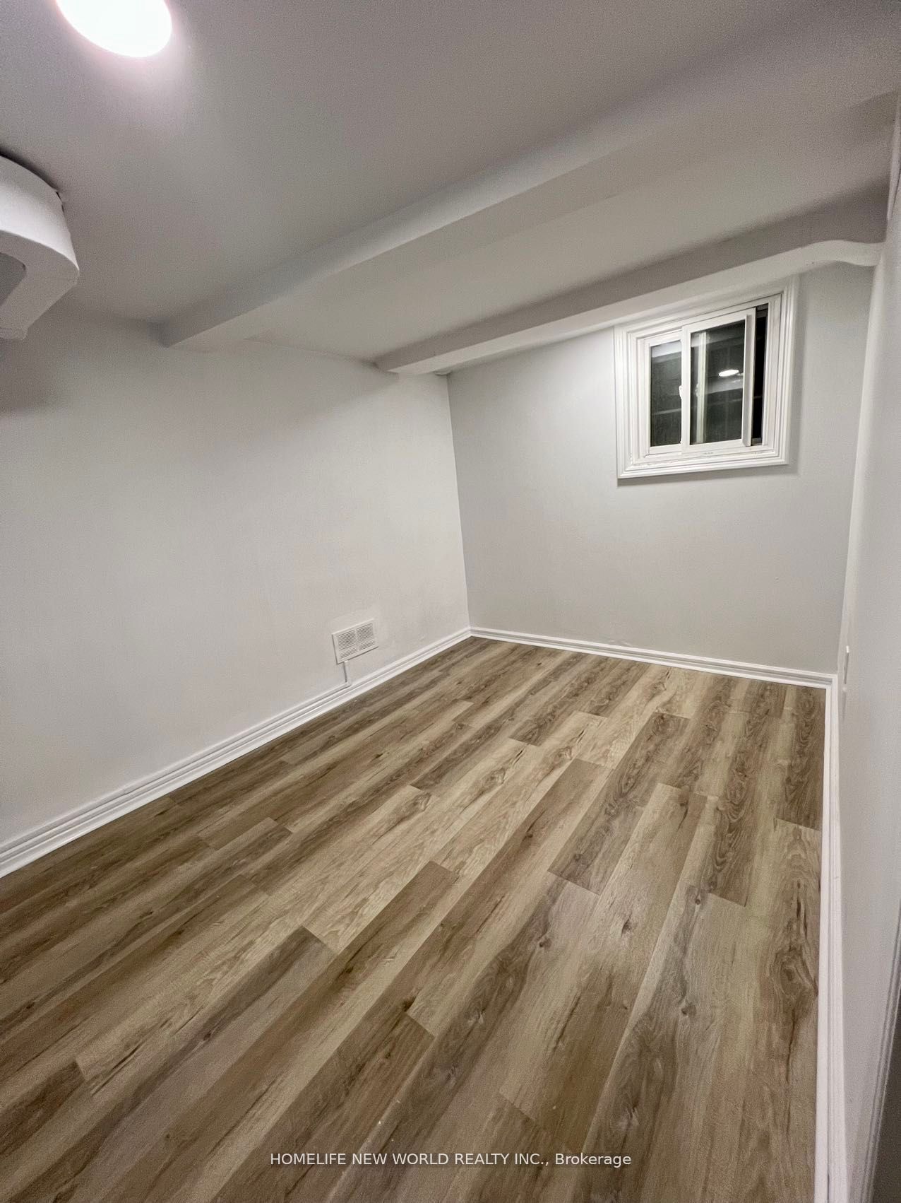 MLS #W12402726 image #5