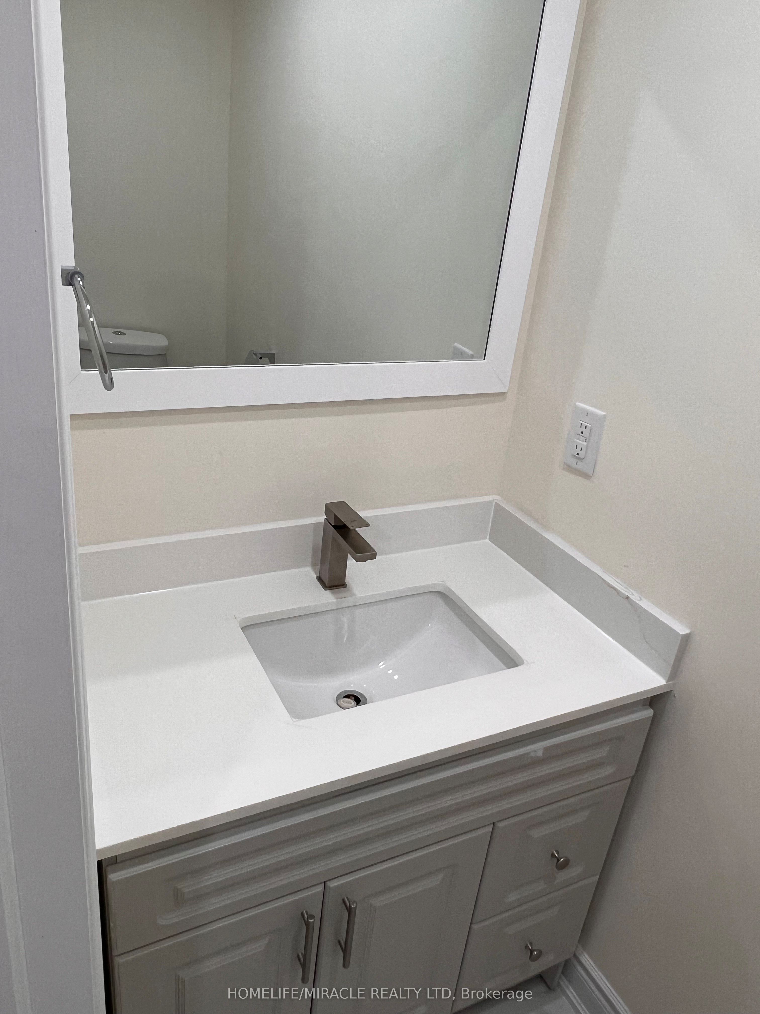 MLS #W12402884 image #7