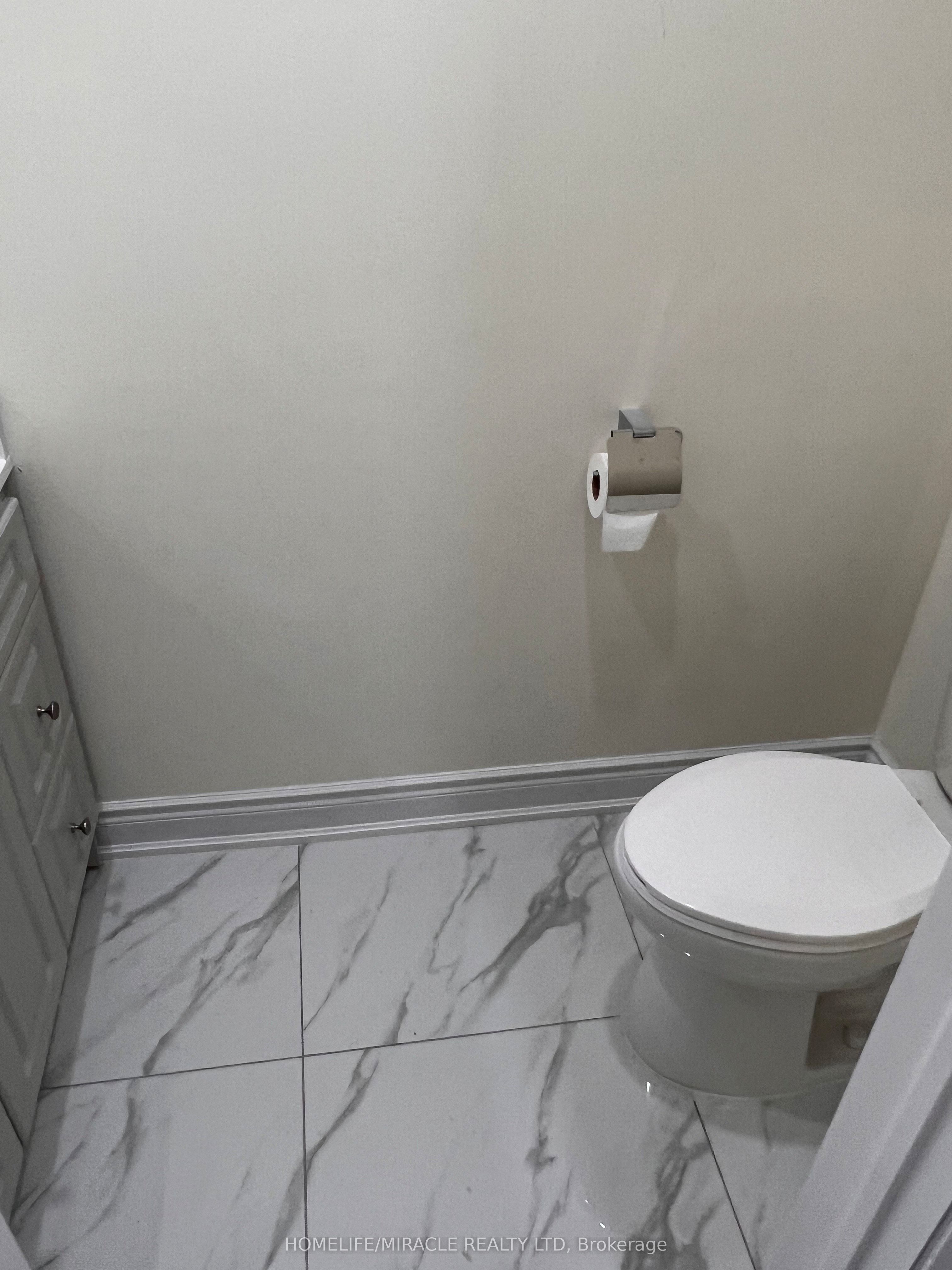 MLS #W12402884 image #9