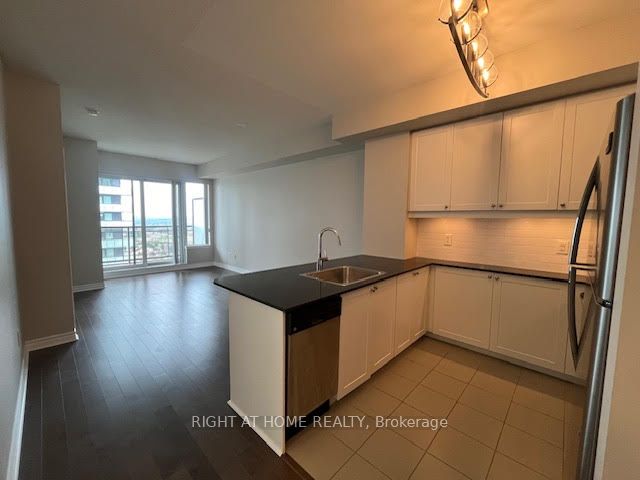 MLS #W12402904 image #1