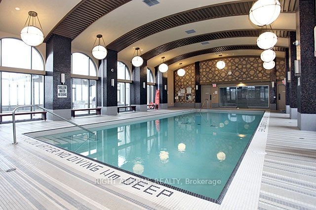 MLS #W12402904 image #18