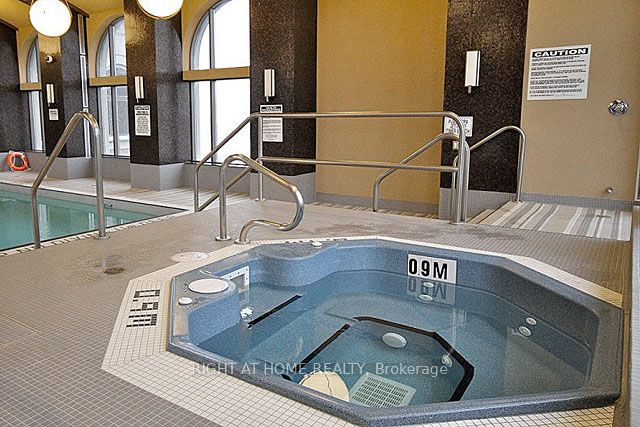 MLS #W12402904 image #19