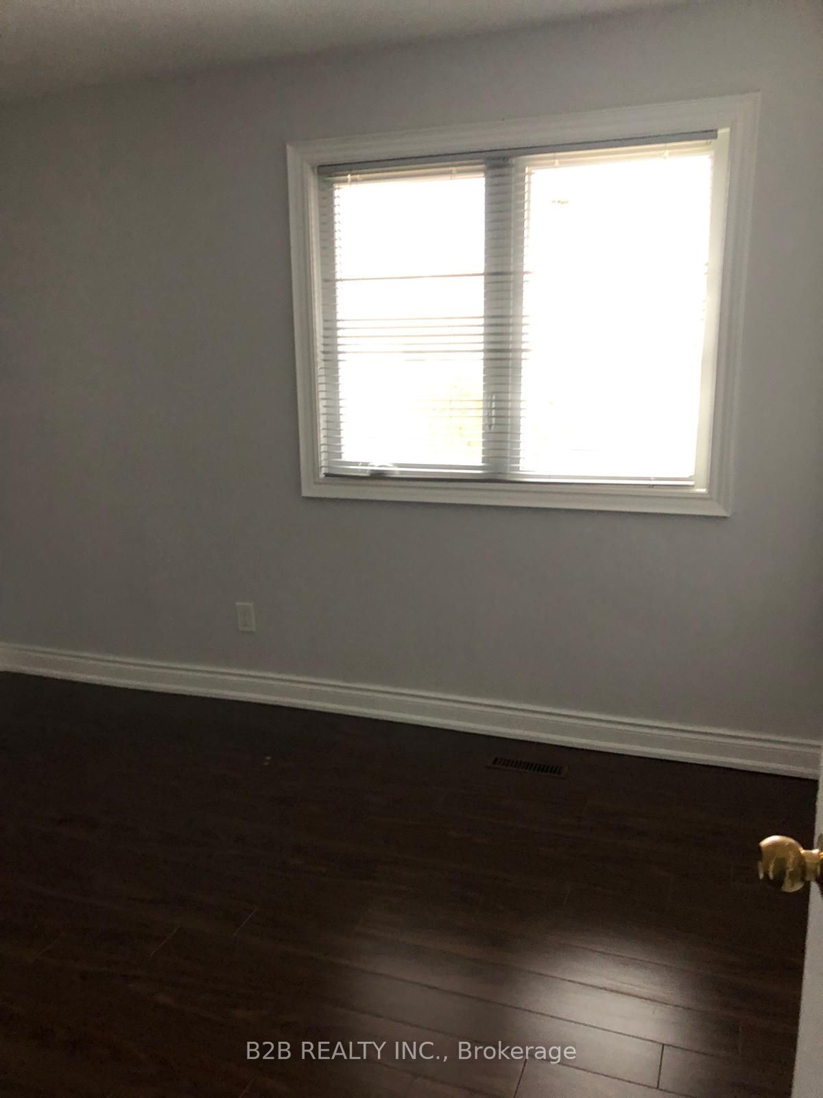 MLS #W12403010 image #14