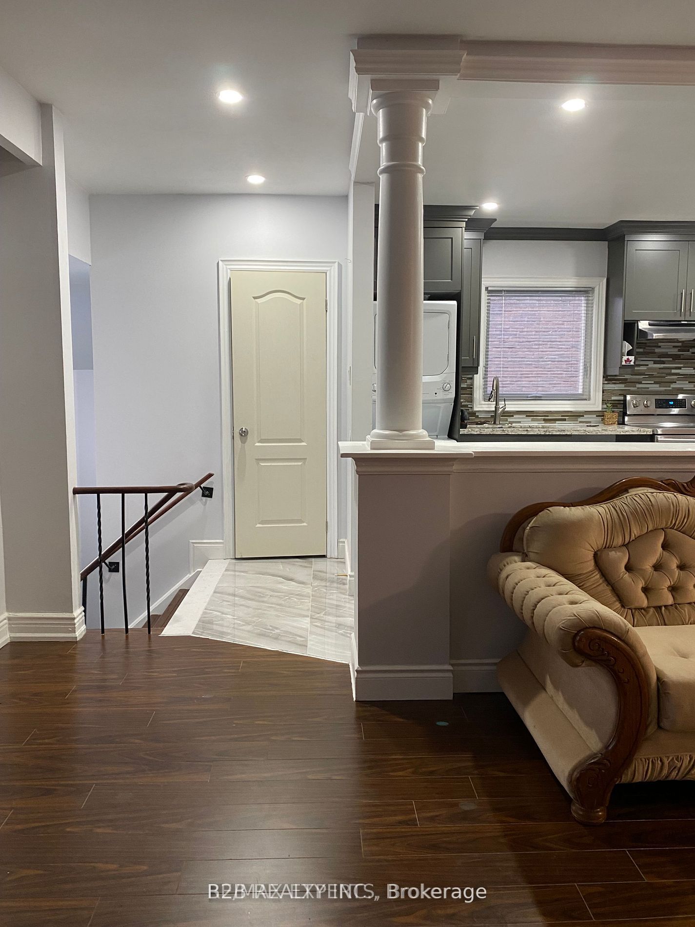 MLS #W12403010 image #5