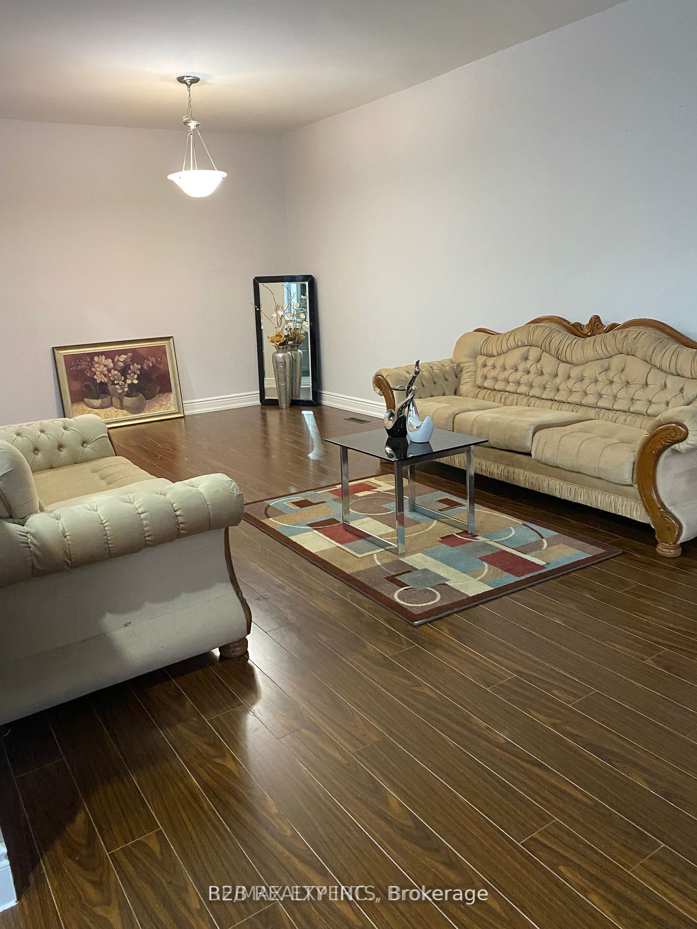 MLS #W12403010 image #7