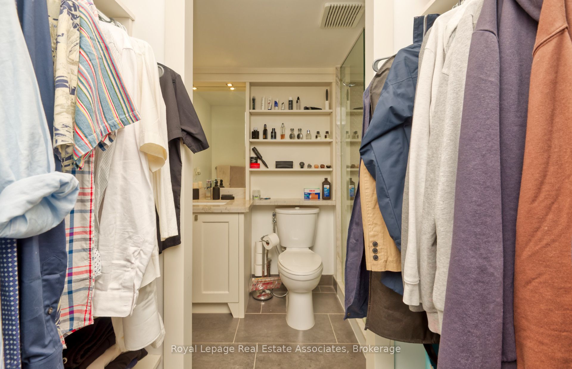 MLS #W12403059 image #21