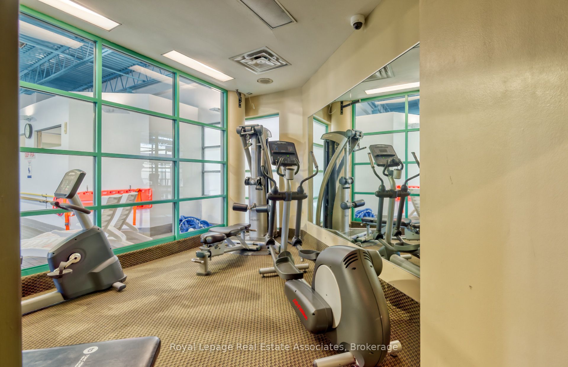 MLS #W12403059 image #27