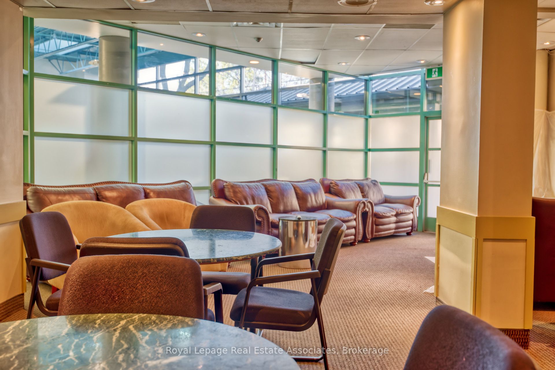 MLS #W12403059 image #32