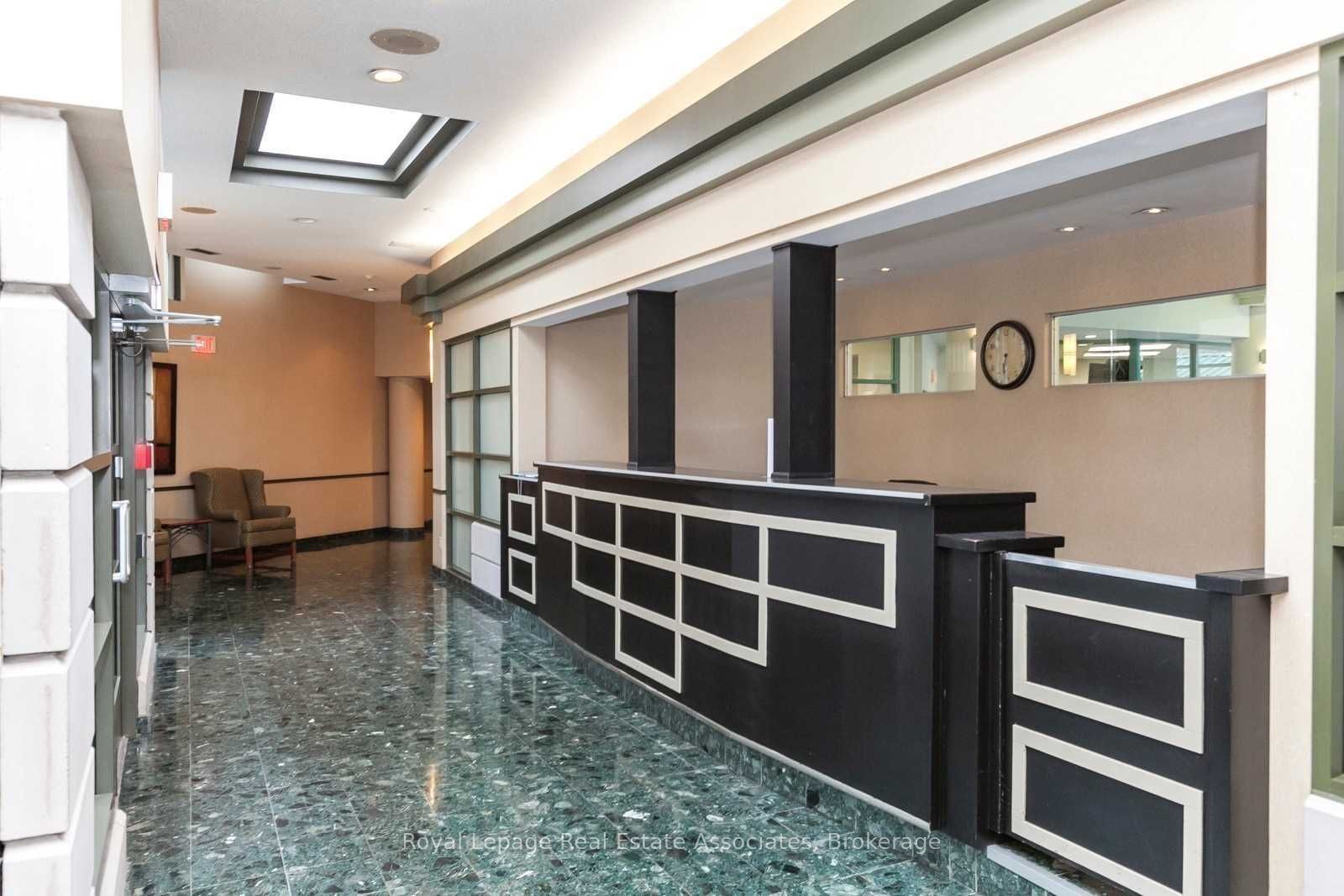 MLS #W12403059 image #33