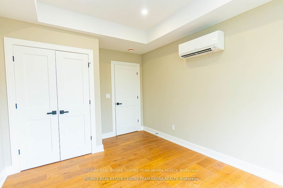 MLS #W12403908 image #10