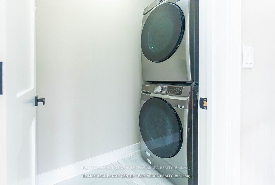 MLS #W12403908 image #11