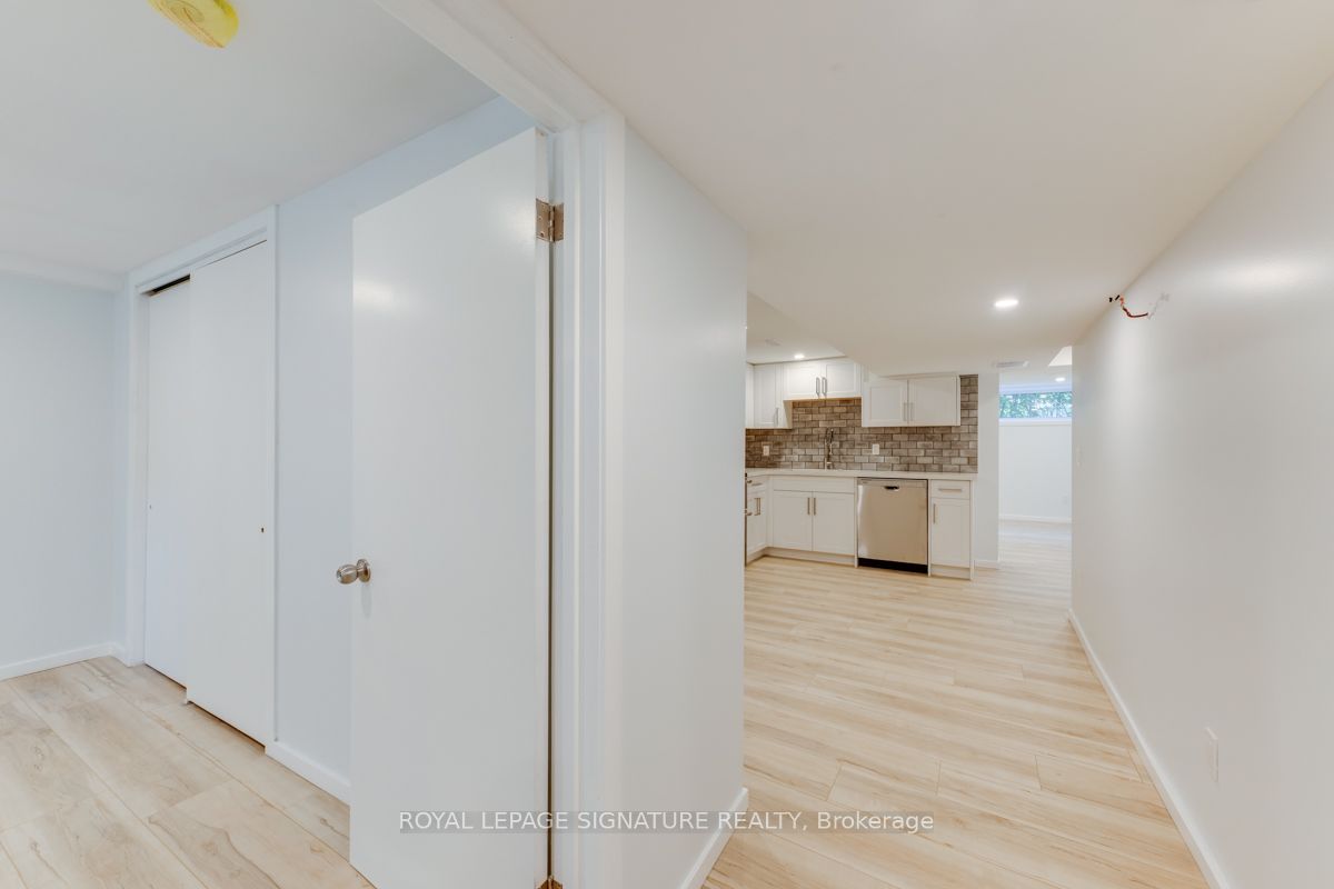 MLS #W12404036 image #15