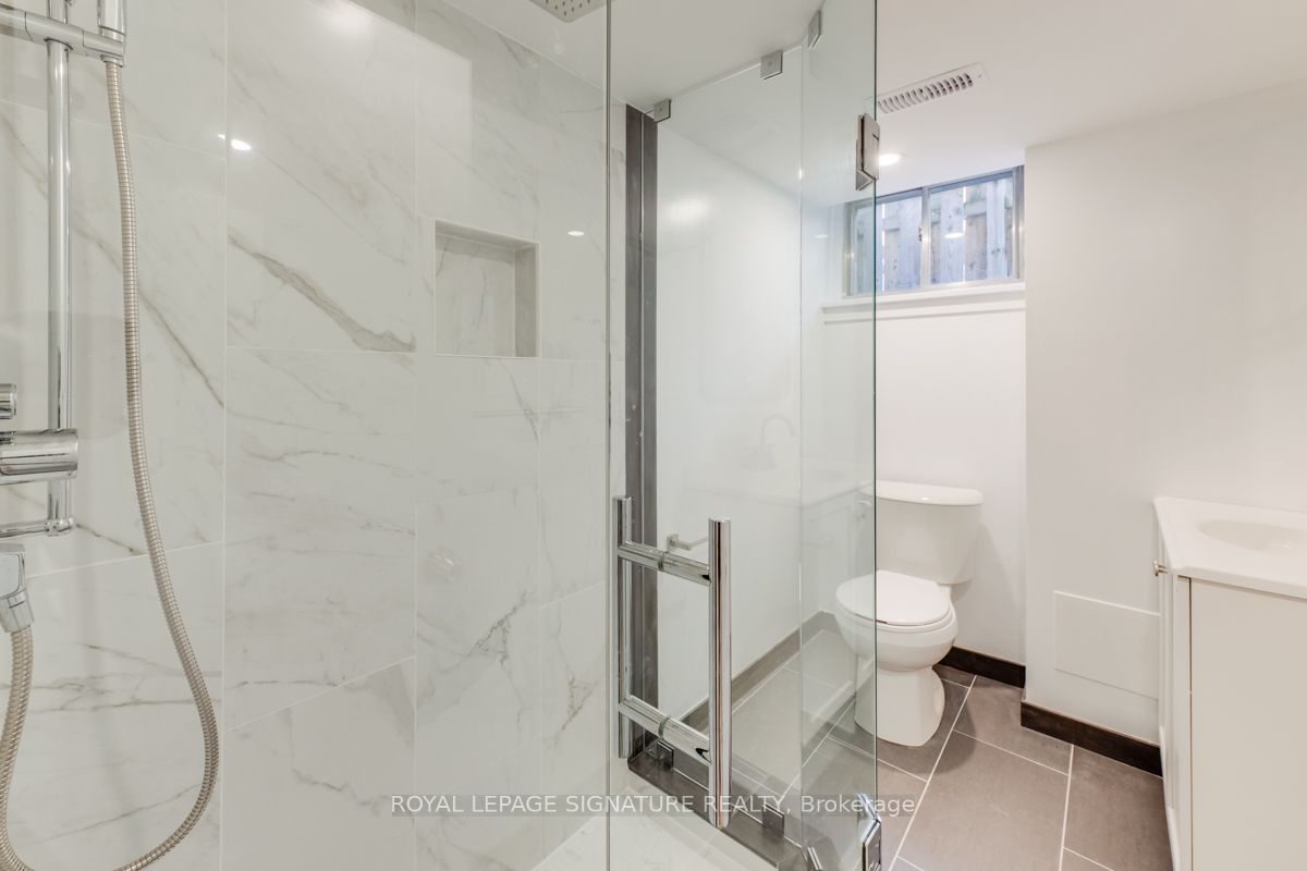 MLS #W12404036 image #17