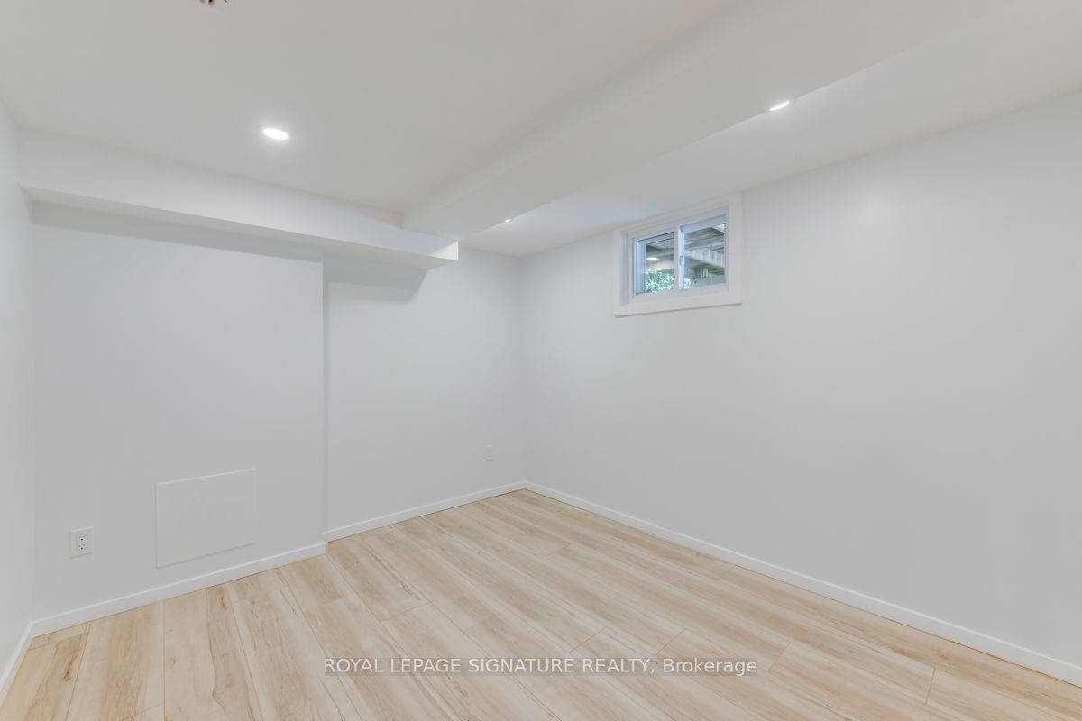 MLS #W12404036 image #21