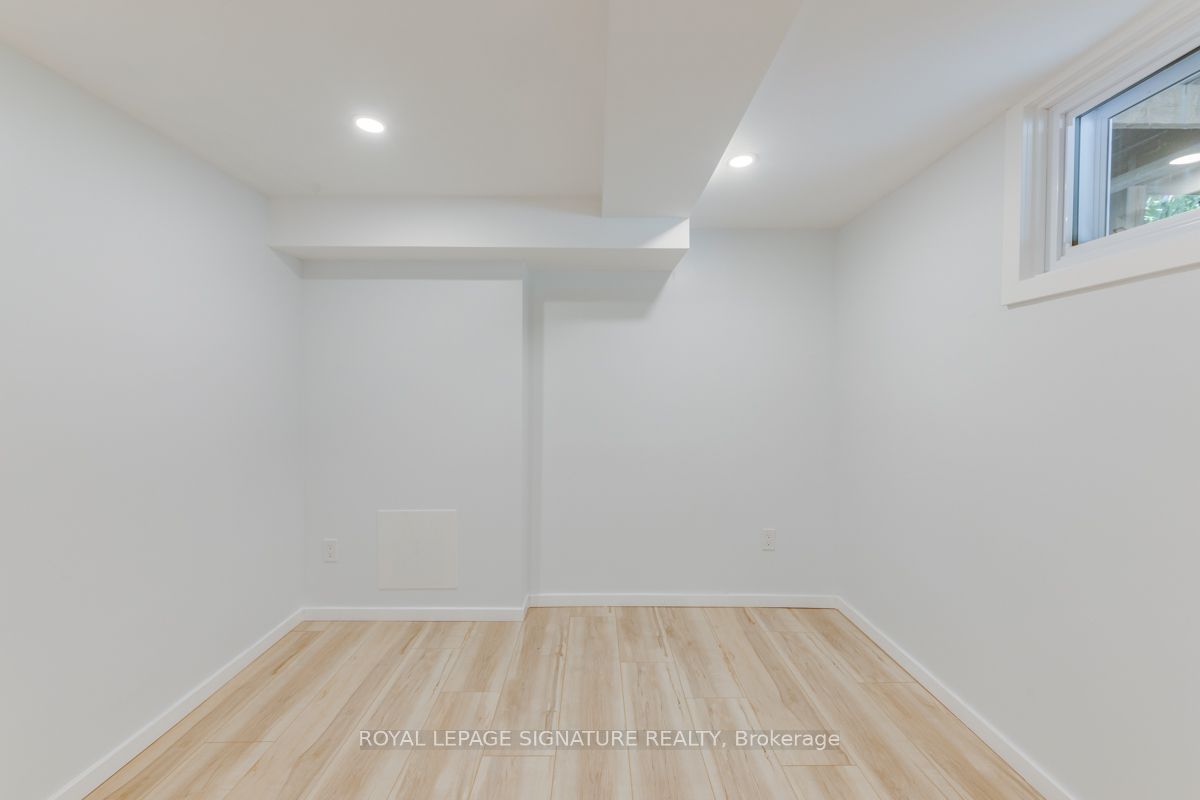 MLS #W12404036 image #22