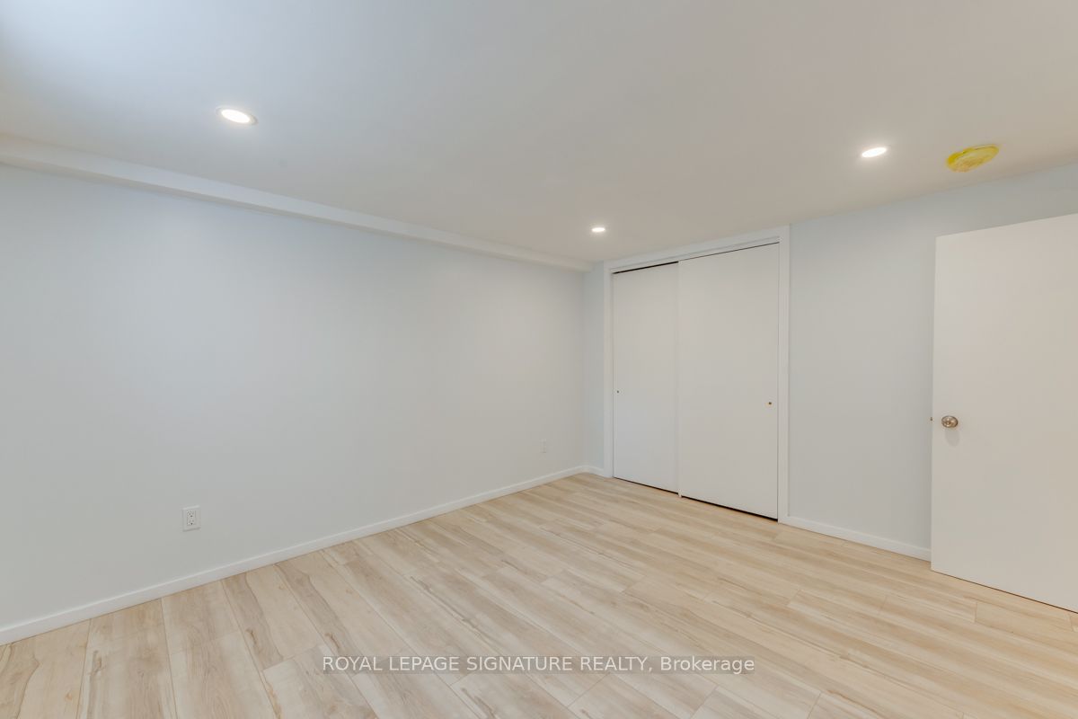 MLS #W12404036 image #32