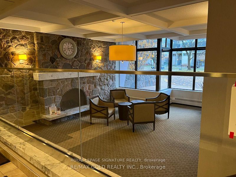 MLS #W12404194 image #1