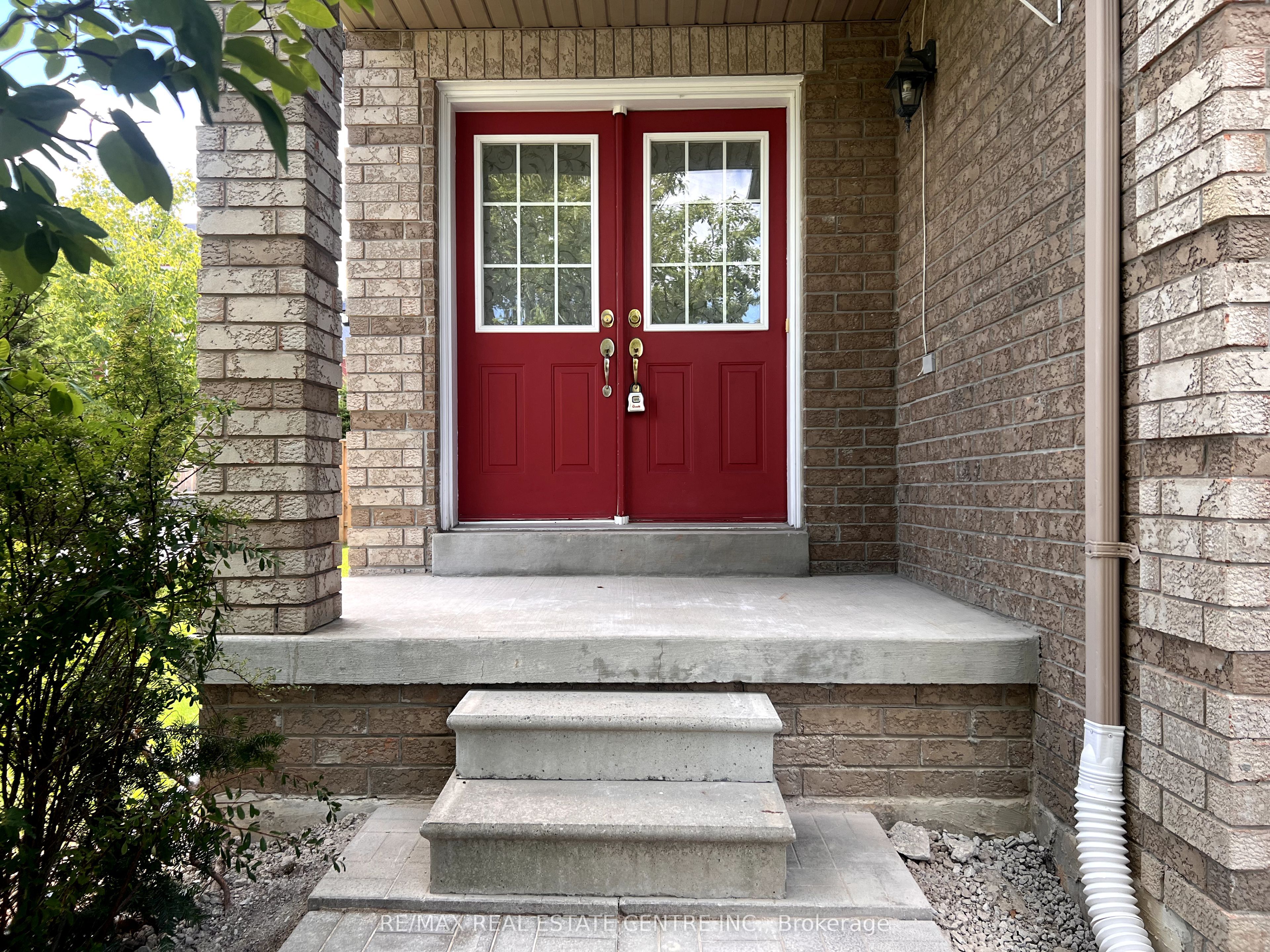 MLS #W12404200 image #1