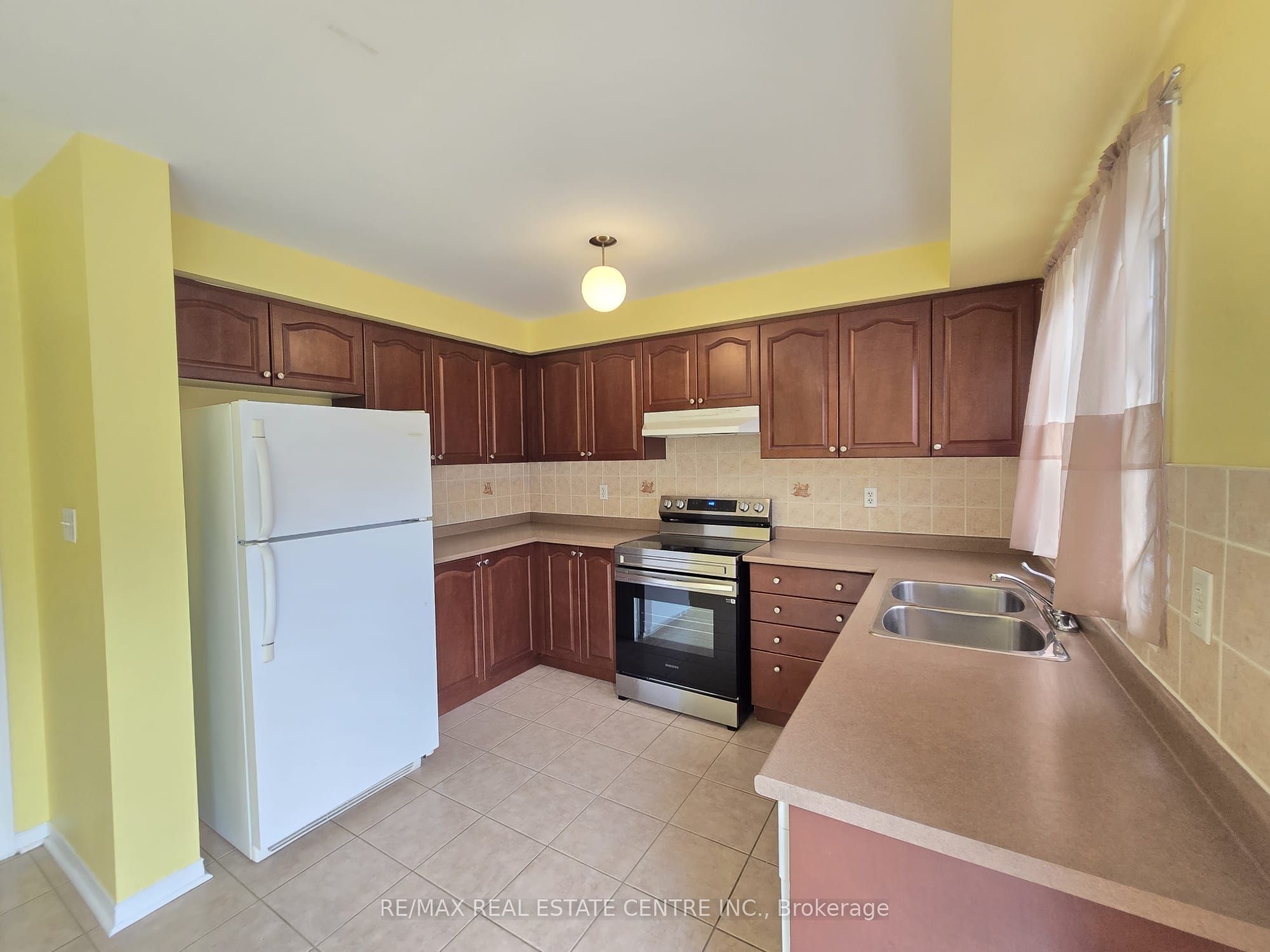 MLS #W12404200 image #10