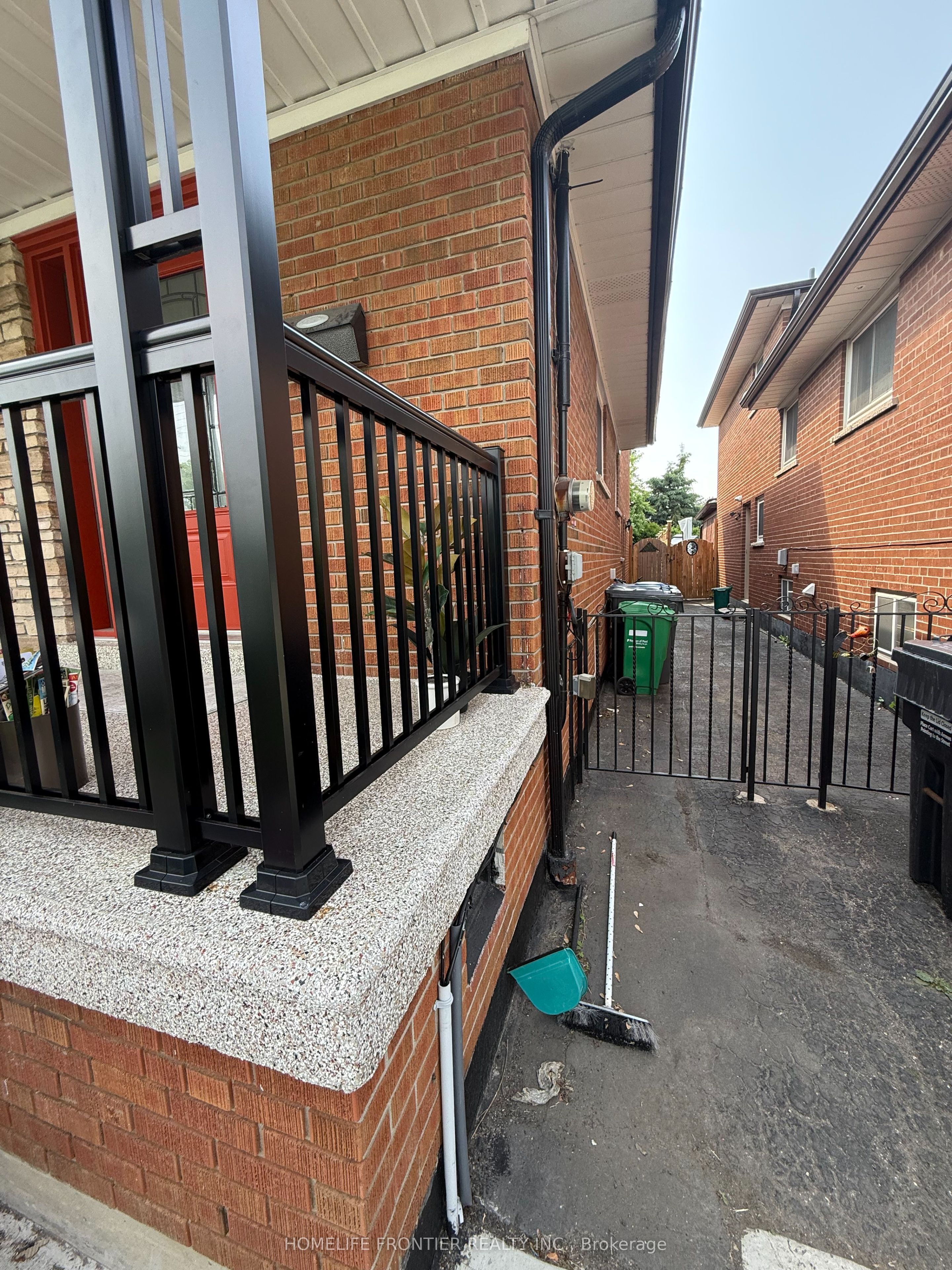 MLS #W12404298 image #4