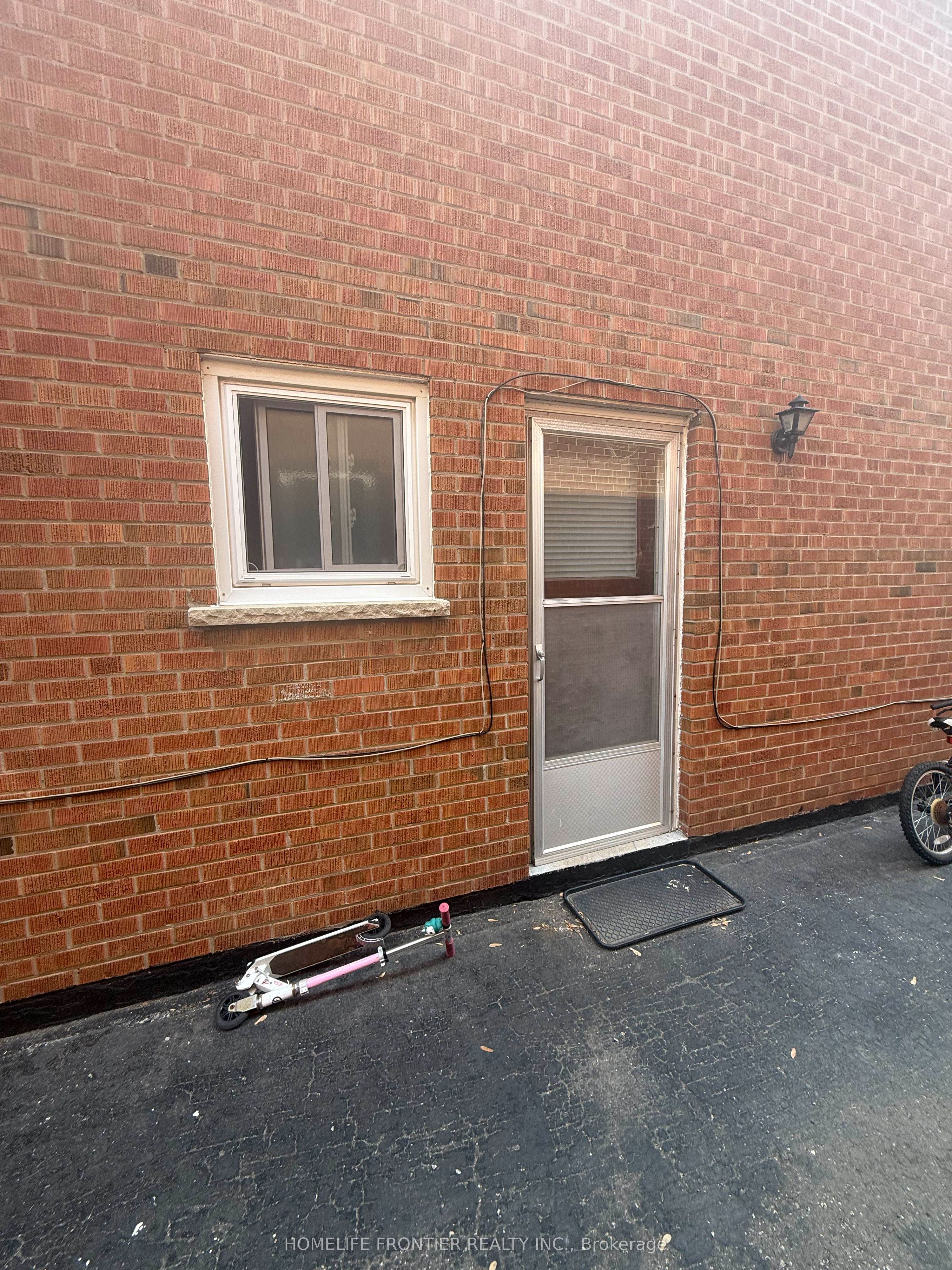 MLS #W12404298 image #5