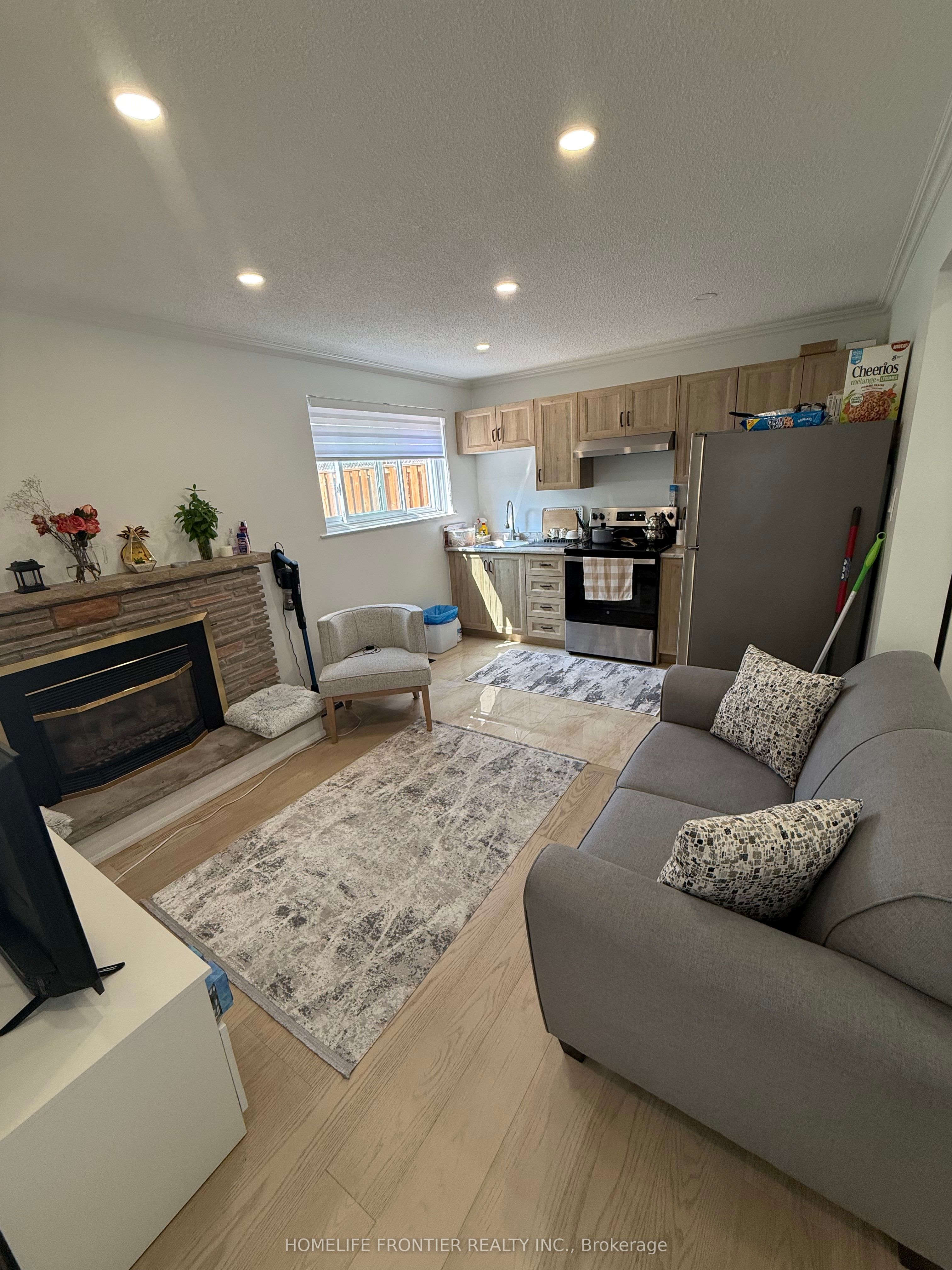 MLS #W12404298 image #7