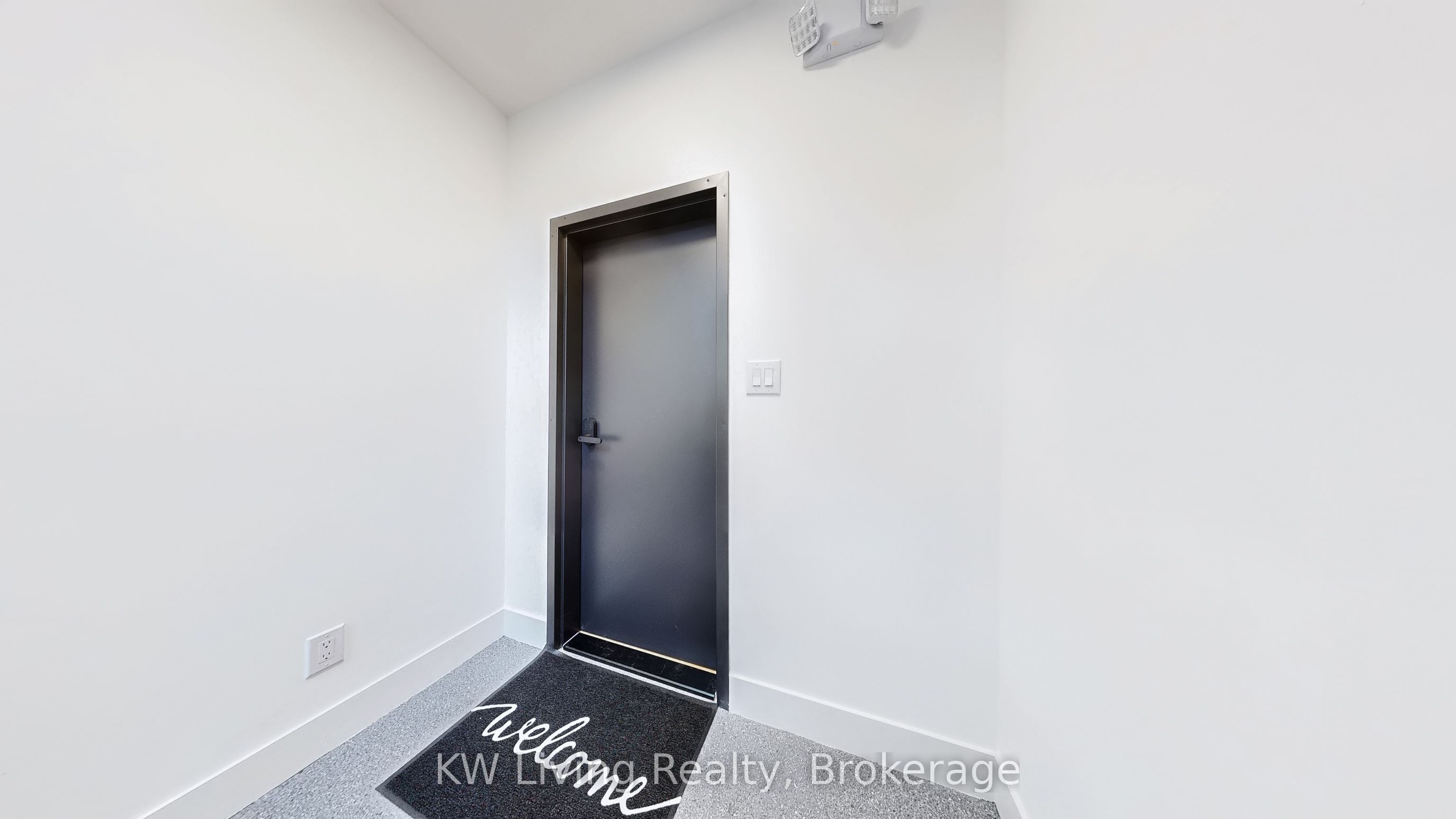 MLS #W12404393 image #18