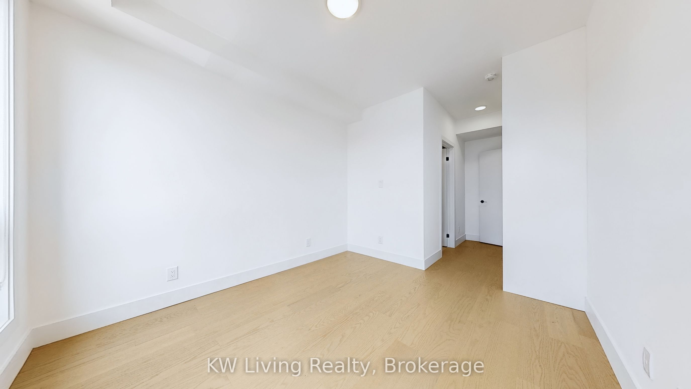 MLS #W12404393 image #6