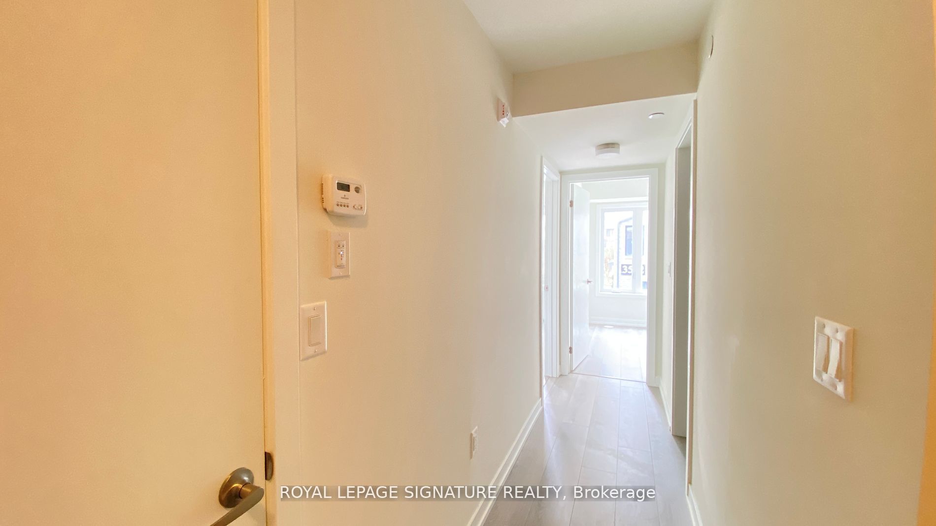 MLS #W12404412 image #12