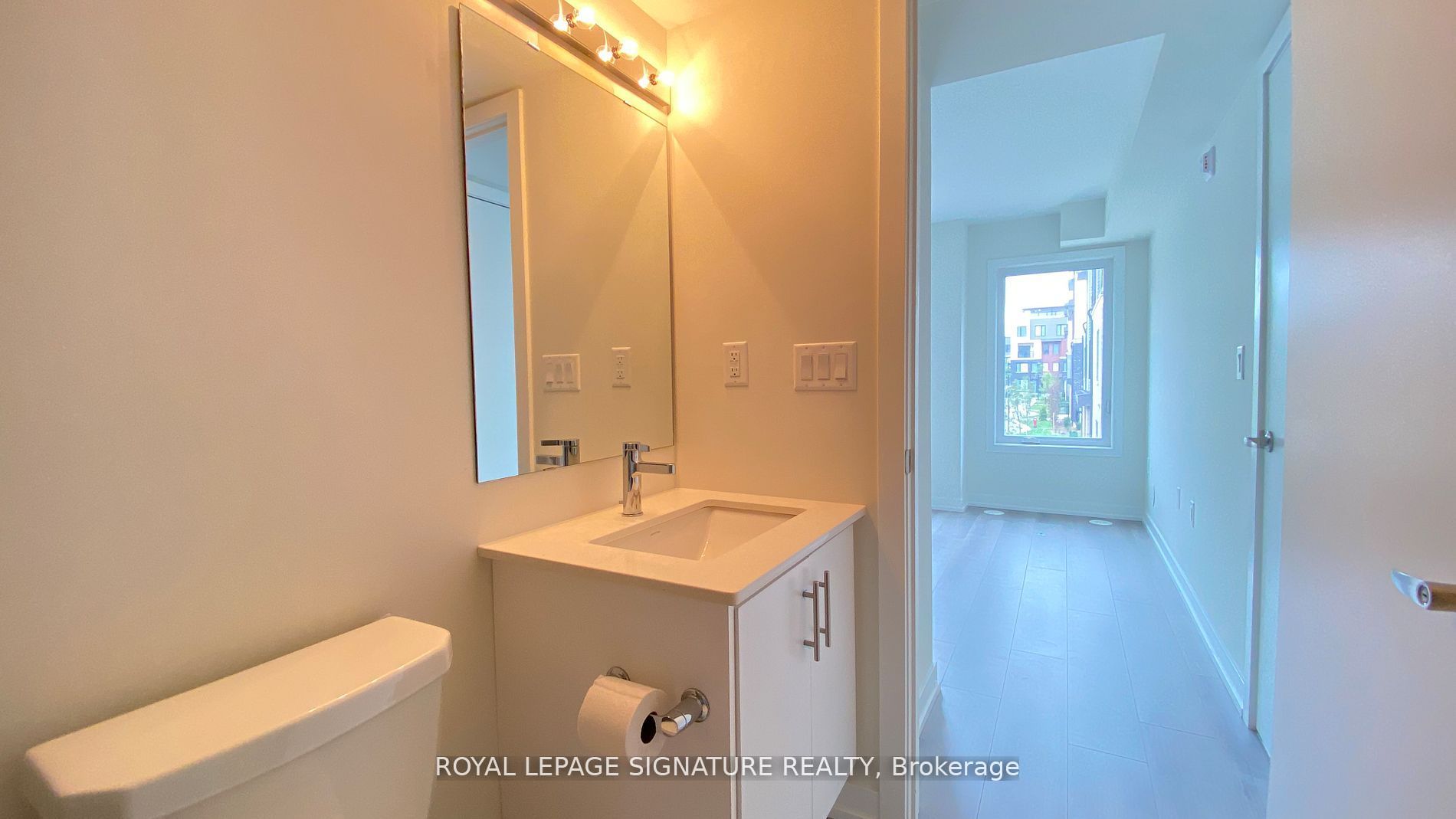 MLS #W12404412 image #17