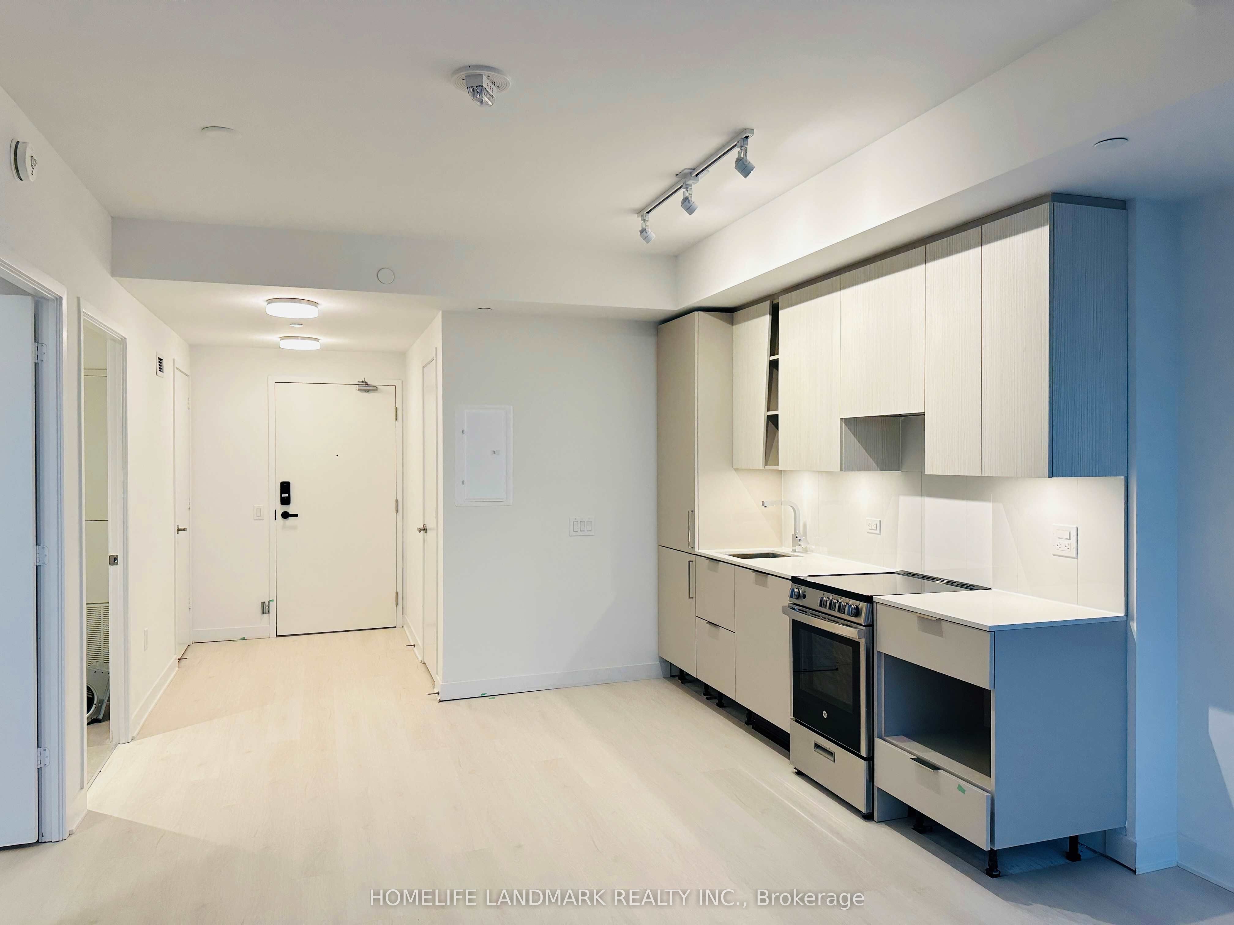 MLS #W12404444 image #3