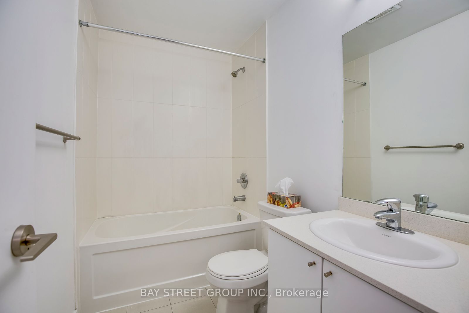 MLS #W12404454 image #13