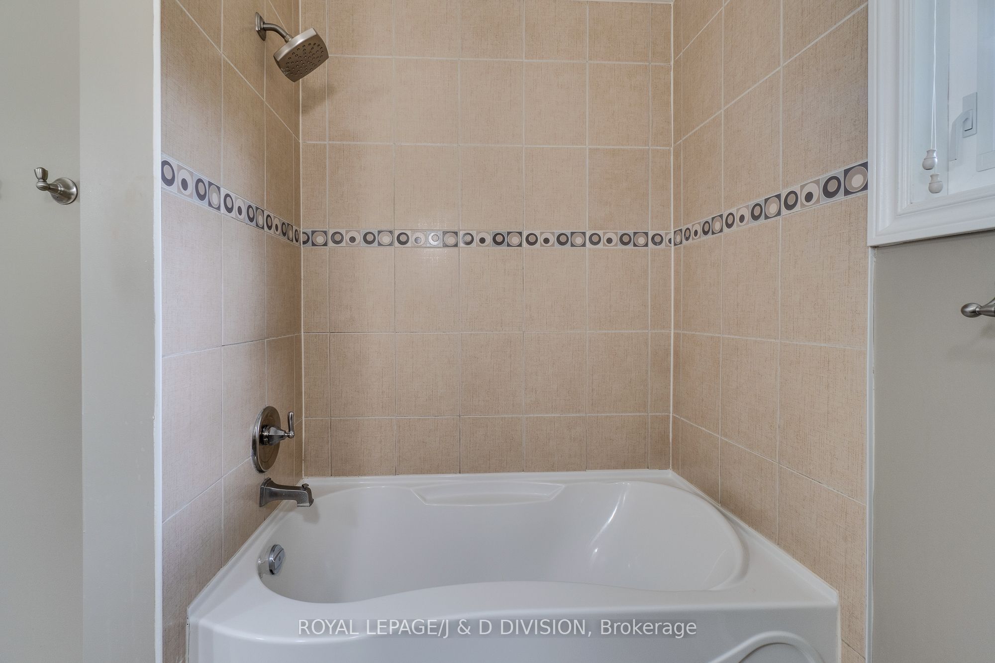 MLS #W12404501 image #26