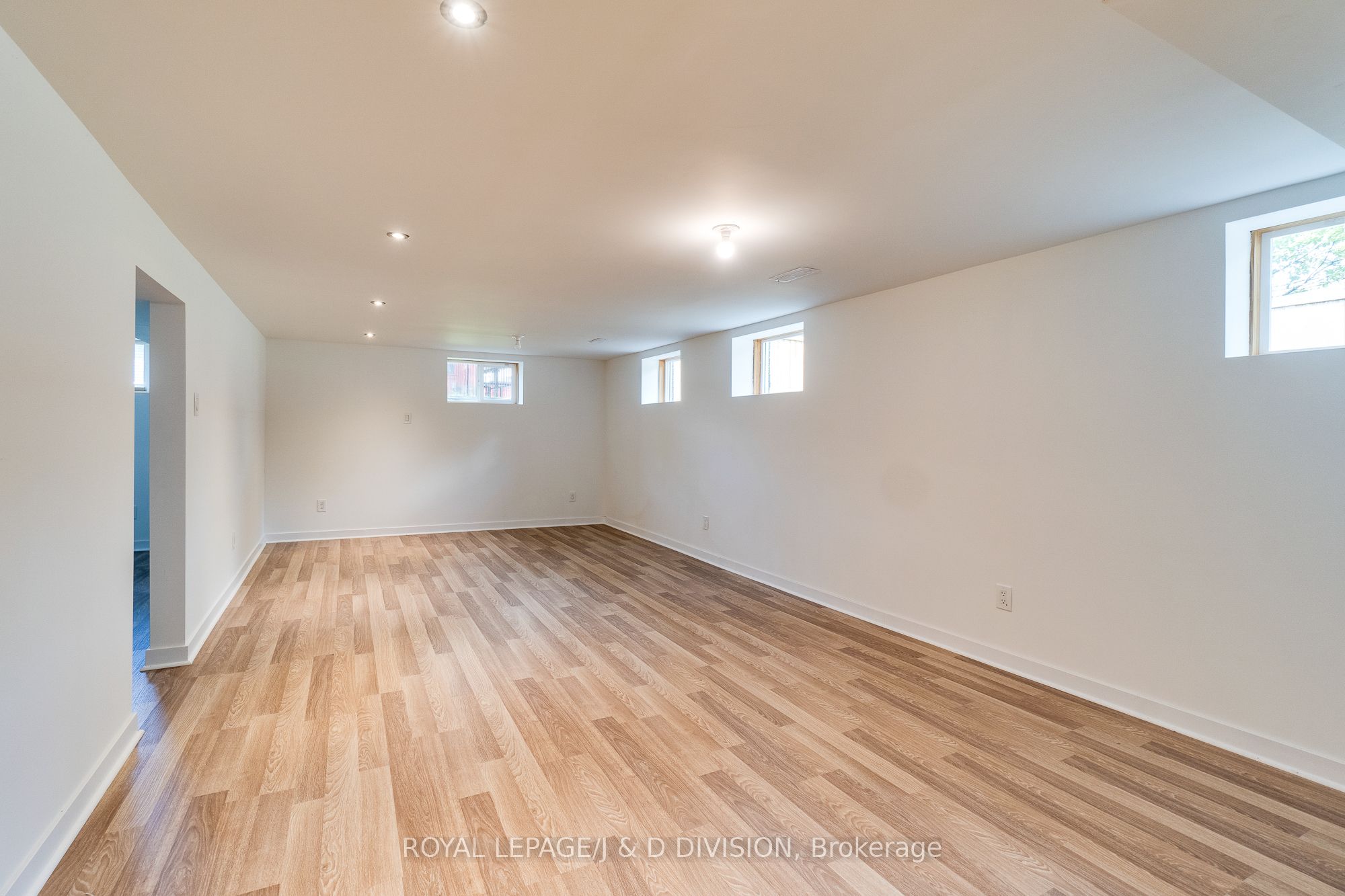 MLS #W12404501 image #28