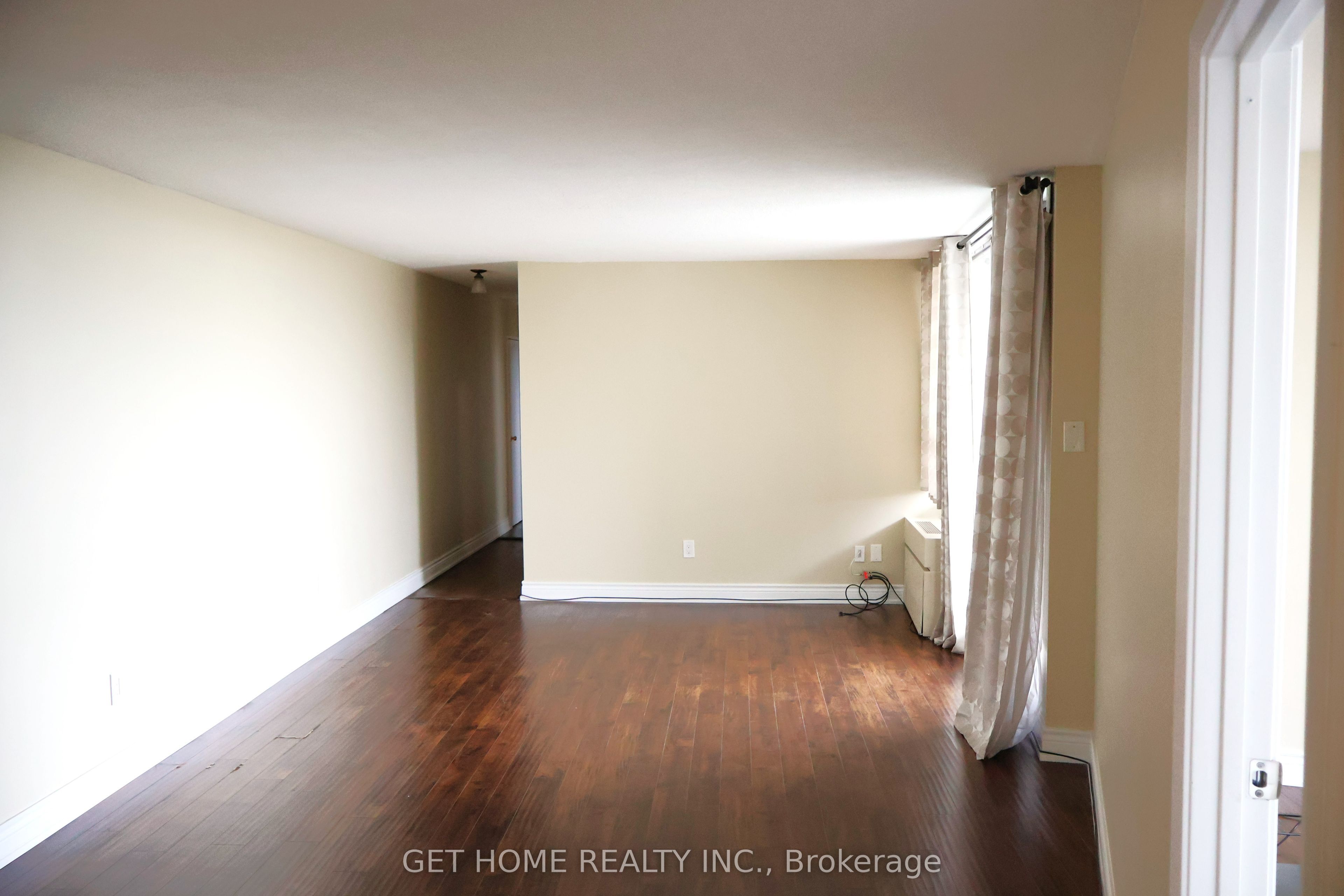 MLS #W12404555 image #1