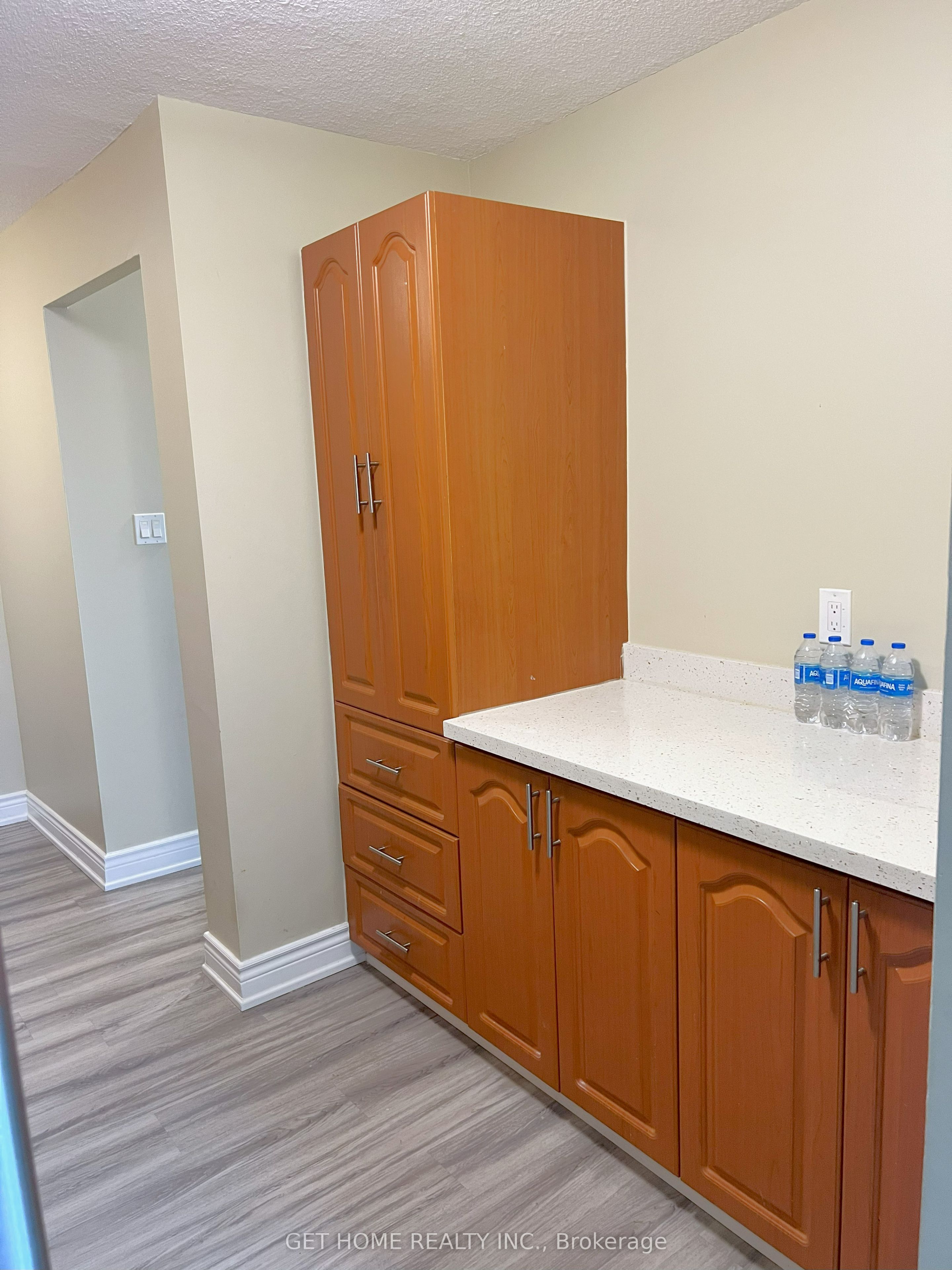 MLS #W12404555 image #6