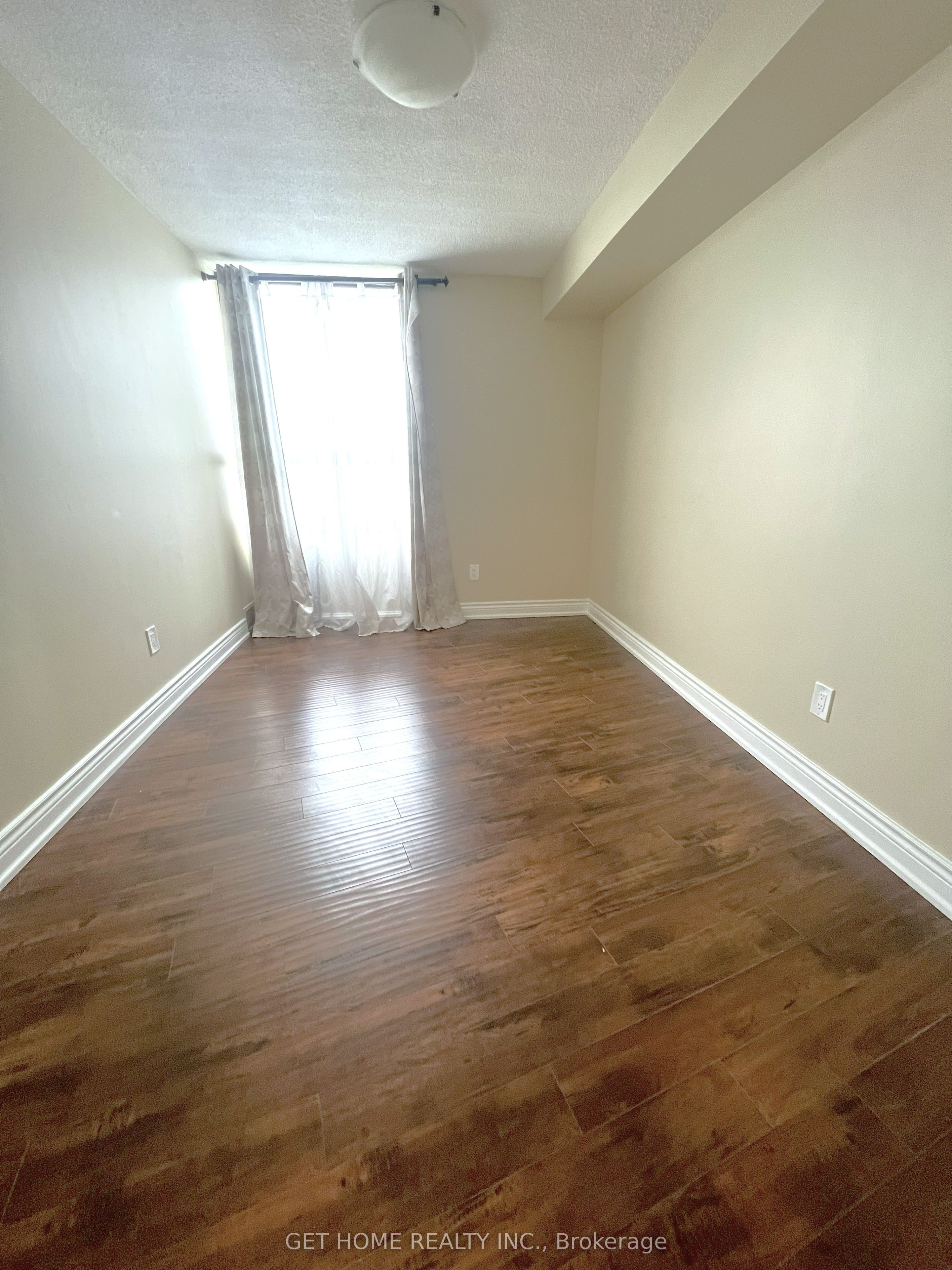 MLS #W12404555 image #7