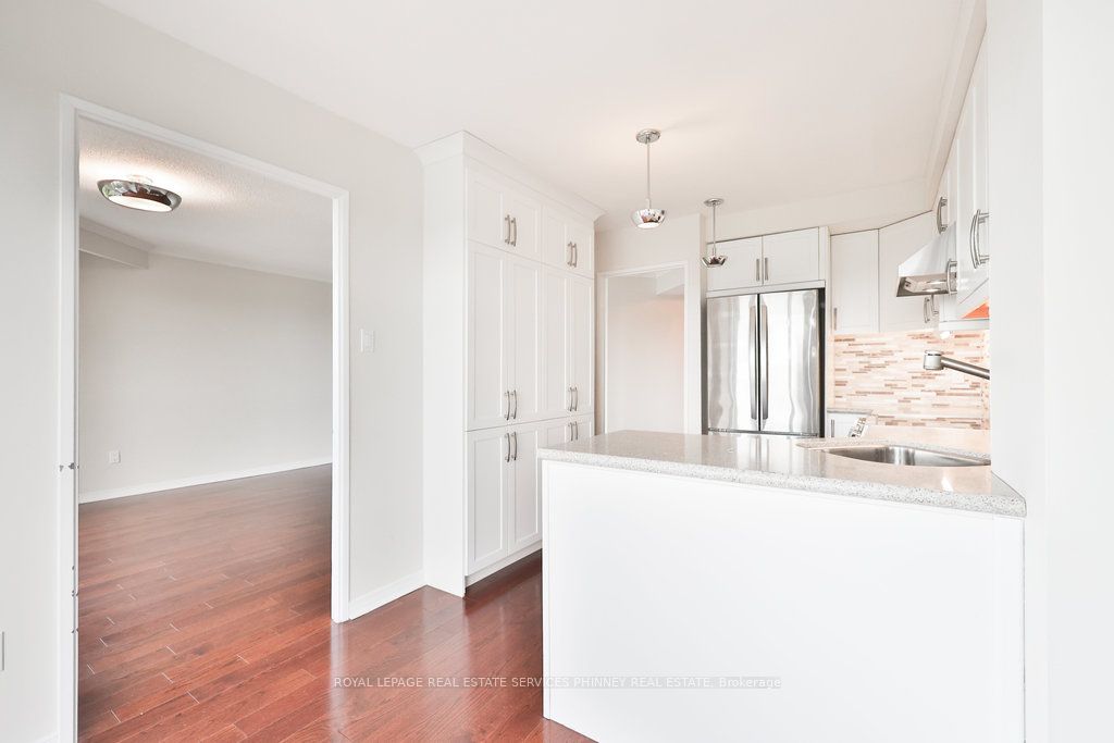 MLS #W12404671 image #11