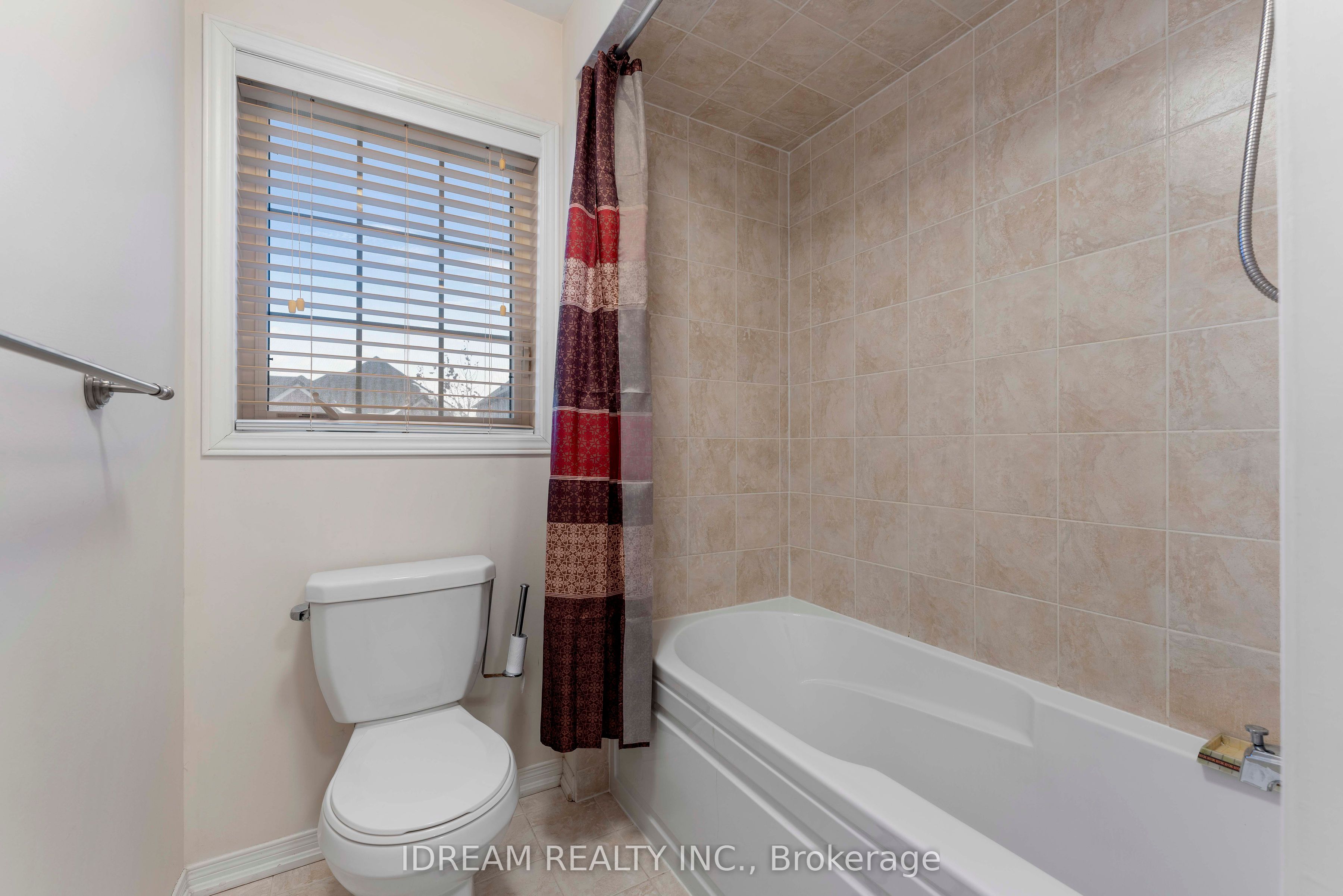 MLS #W12404787 image #11