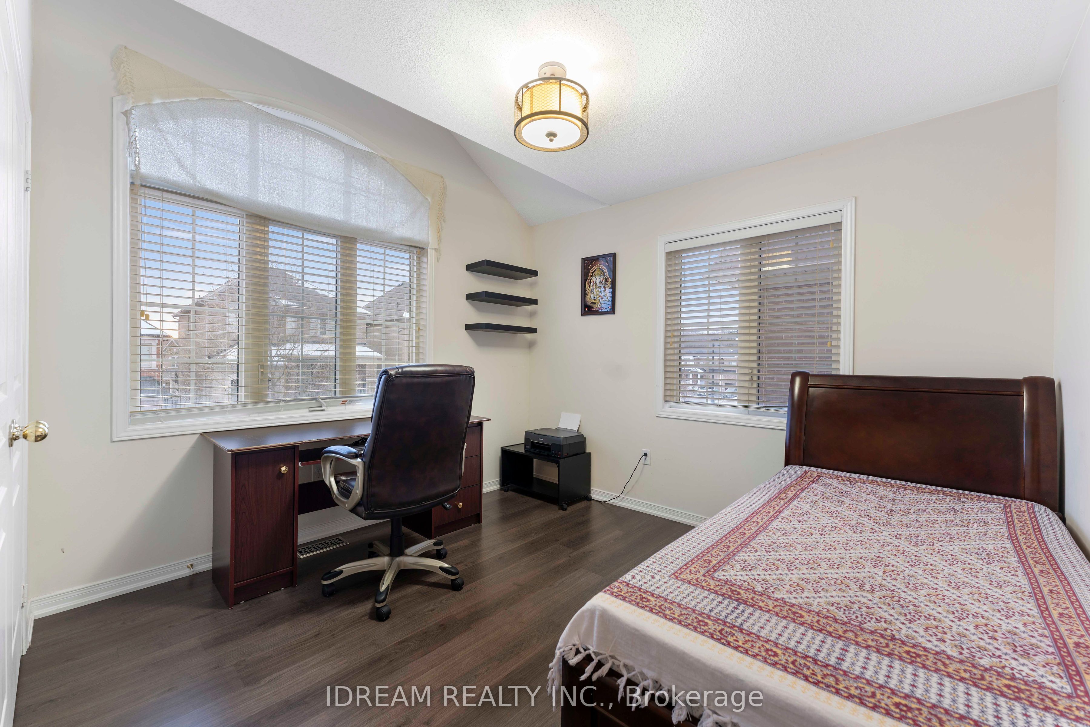 MLS #W12404787 image #12