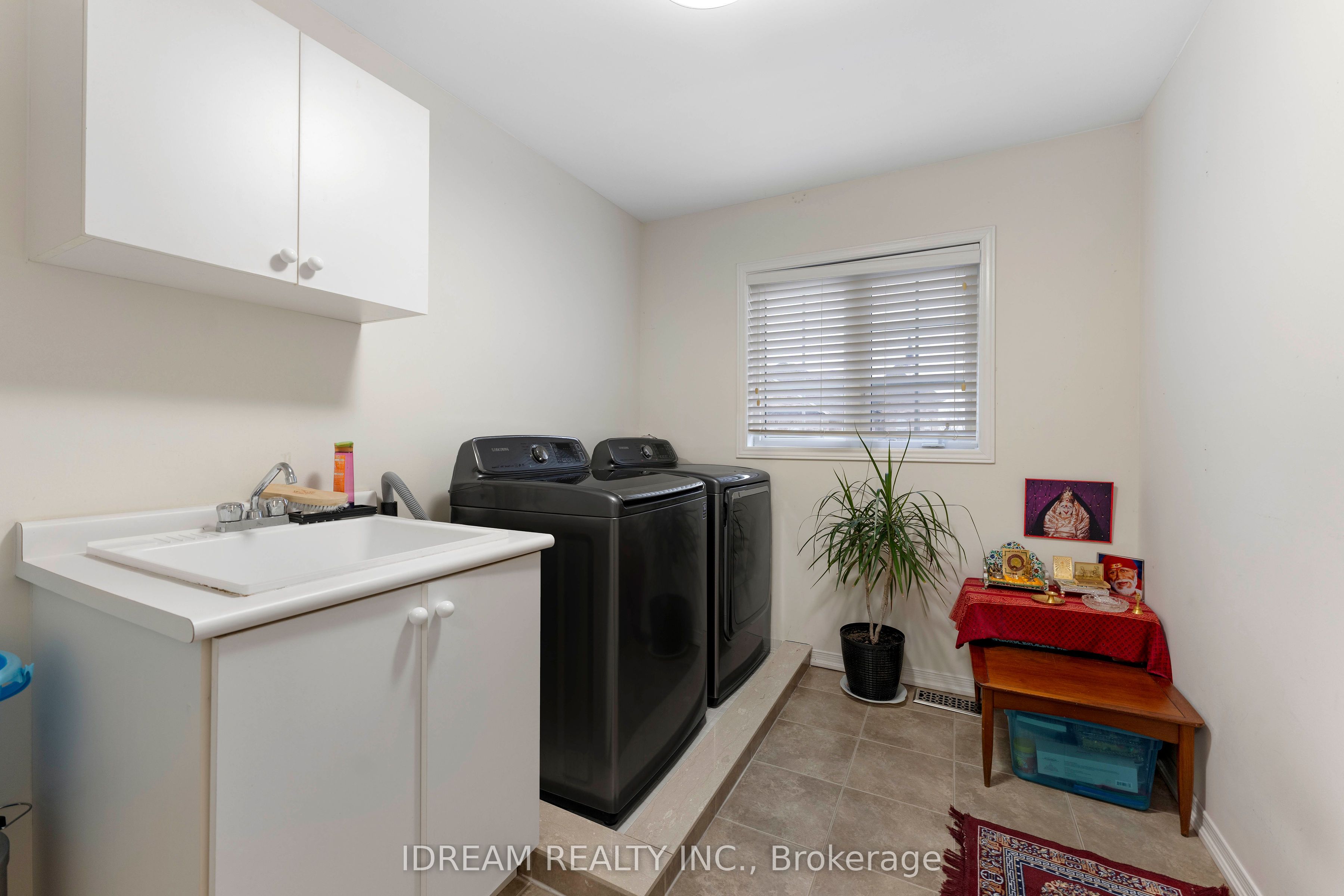 MLS #W12404787 image #16