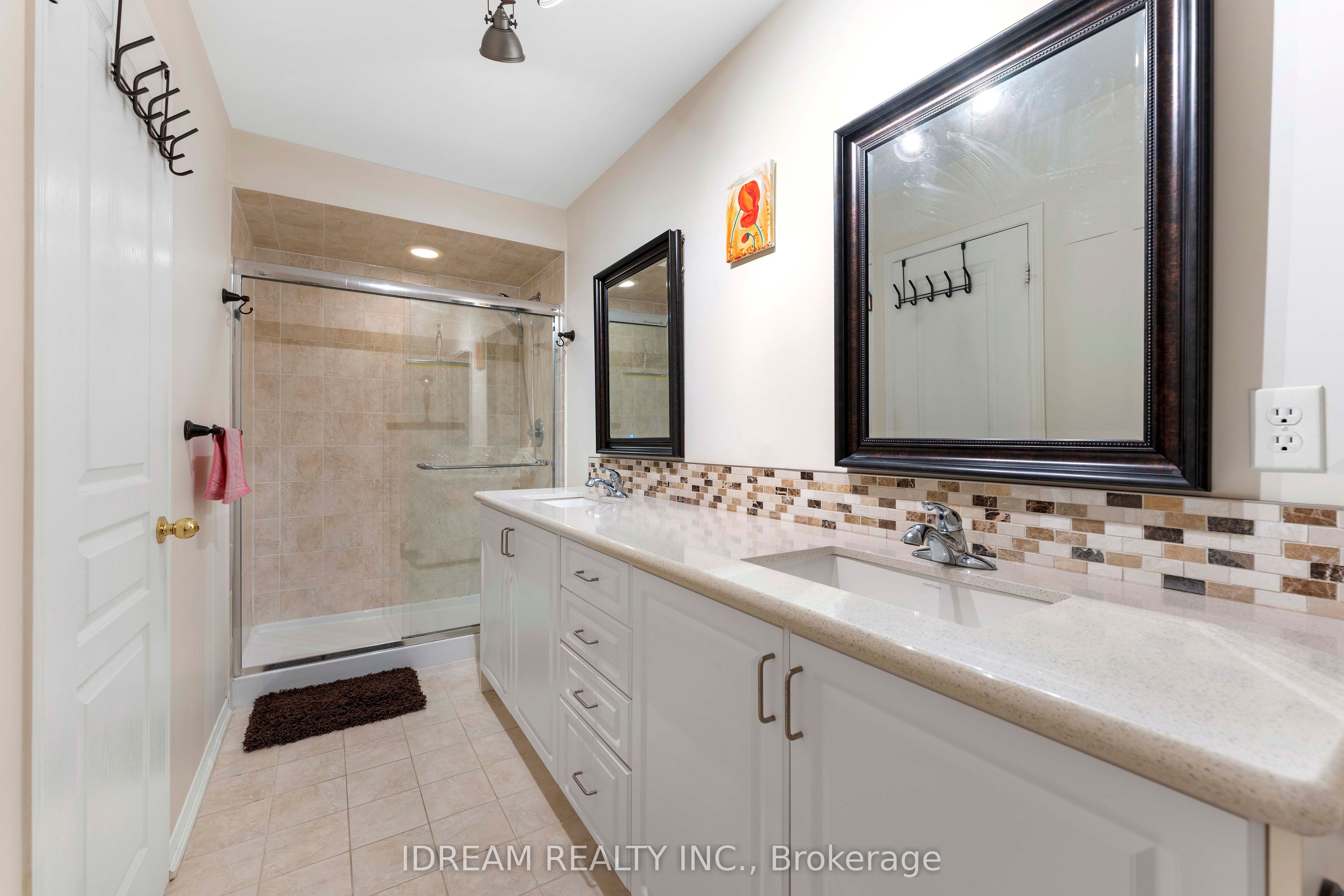 MLS #W12404787 image #21