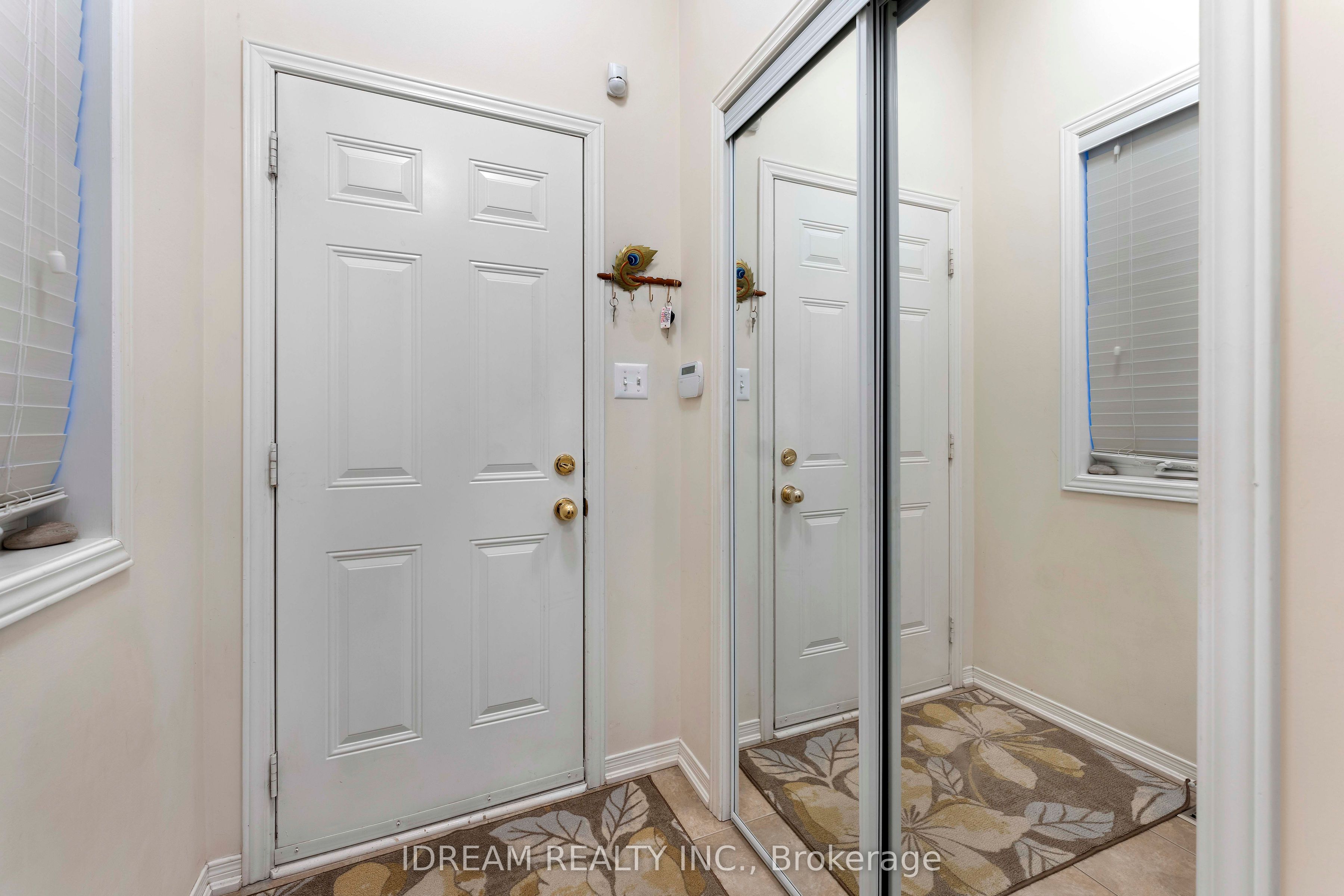 MLS #W12404787 image #6