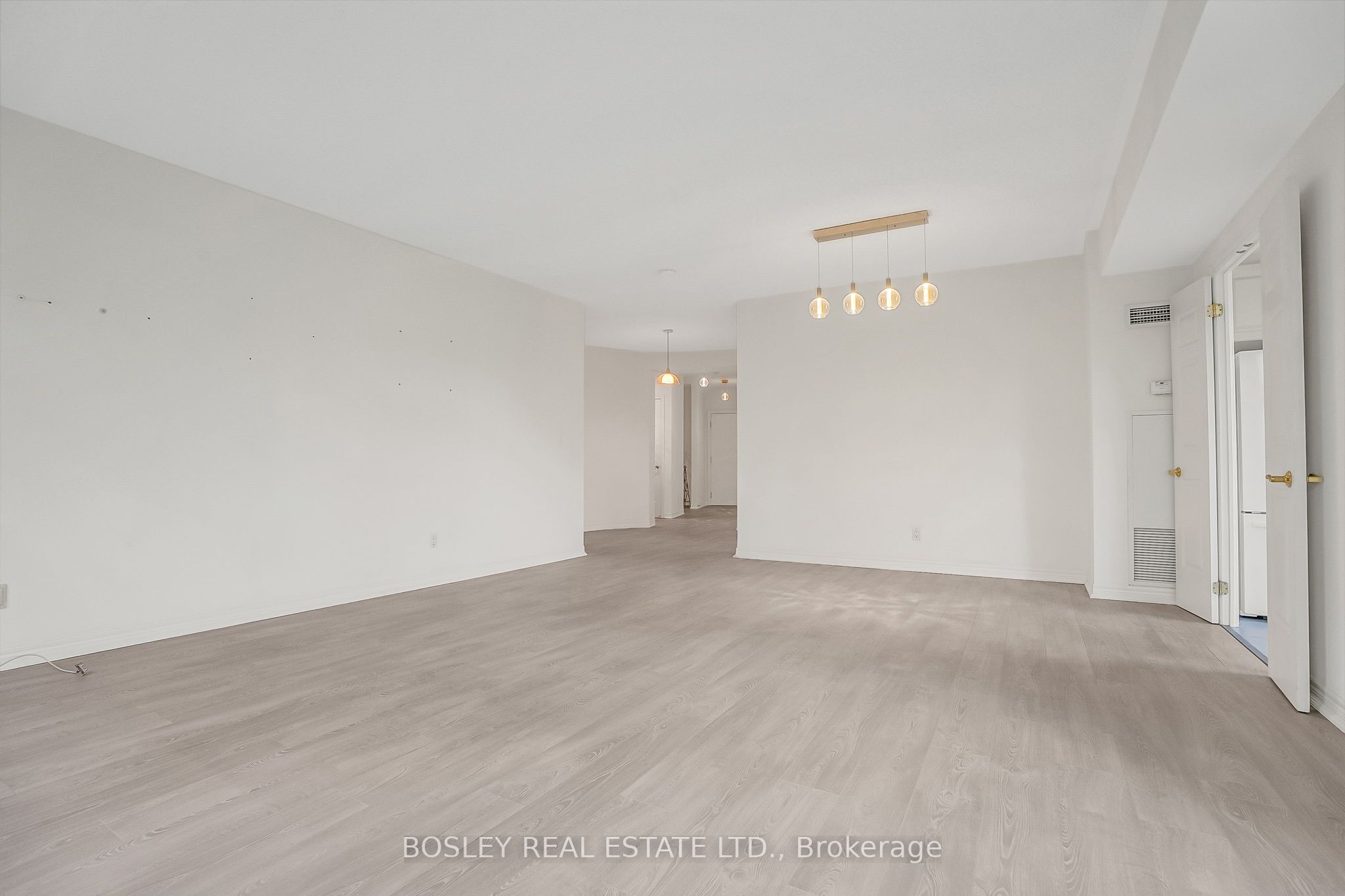 MLS #W12404832 image #18