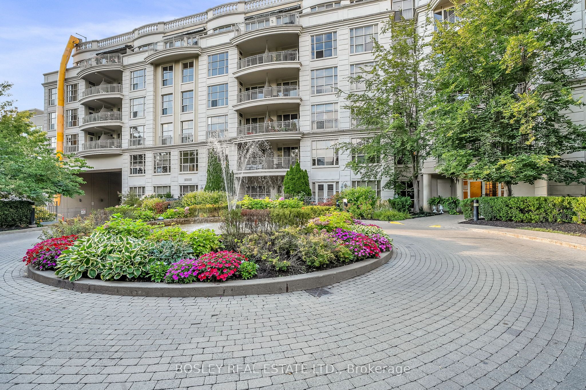 MLS #W12404832 image #2